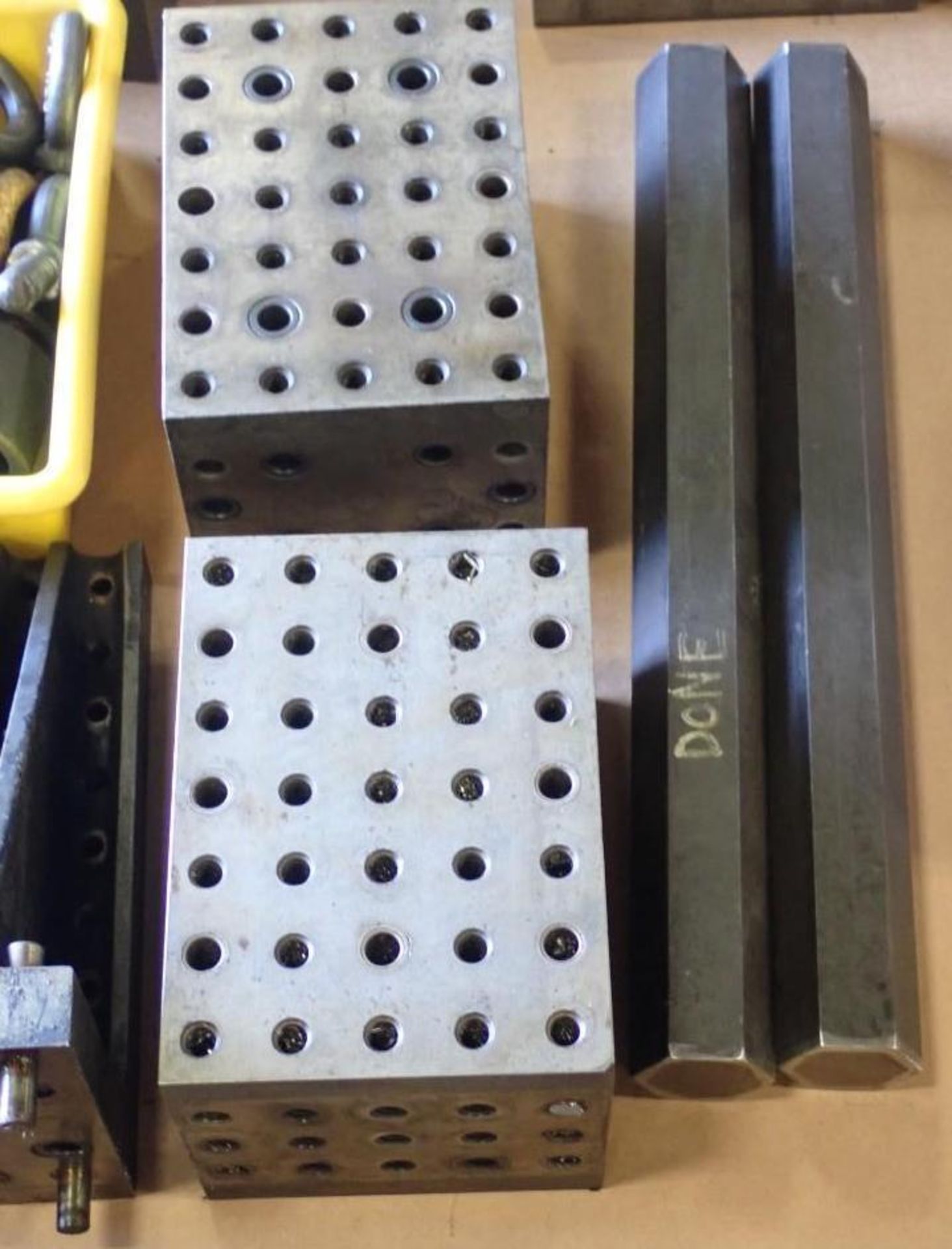 Skid Lot of Right Angle Plates & Misc. - Image 3 of 7