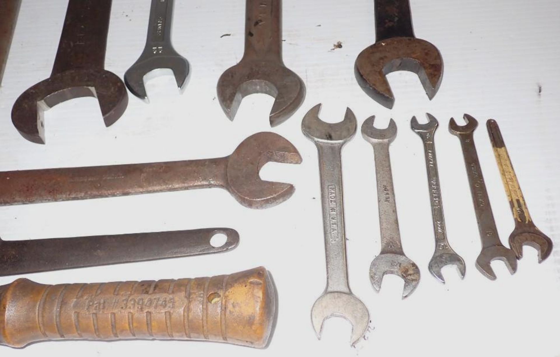 Lot of Misc. Wrenches & Hand Tools - Image 4 of 5