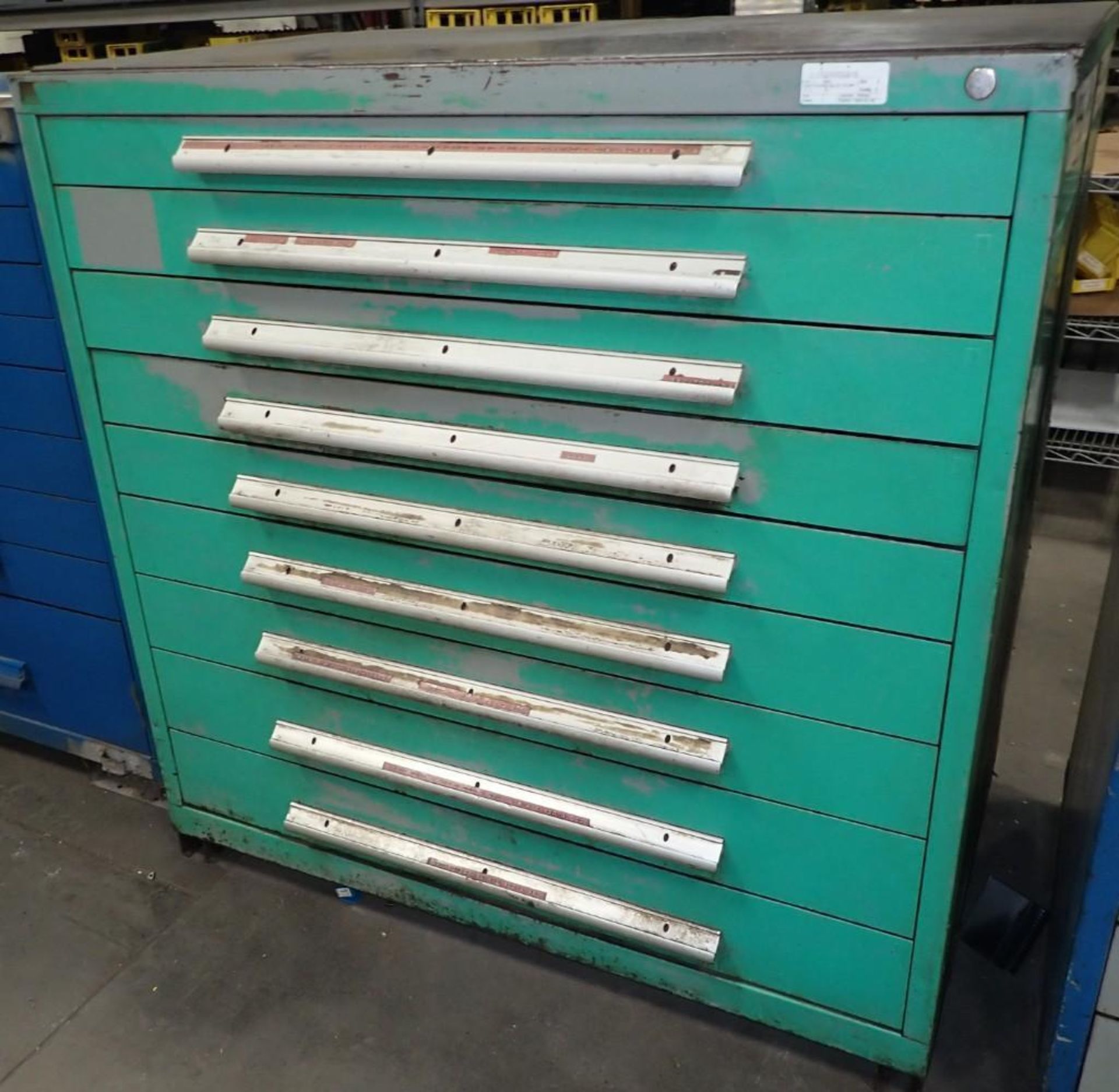 9 Drawer Tool Cabinet