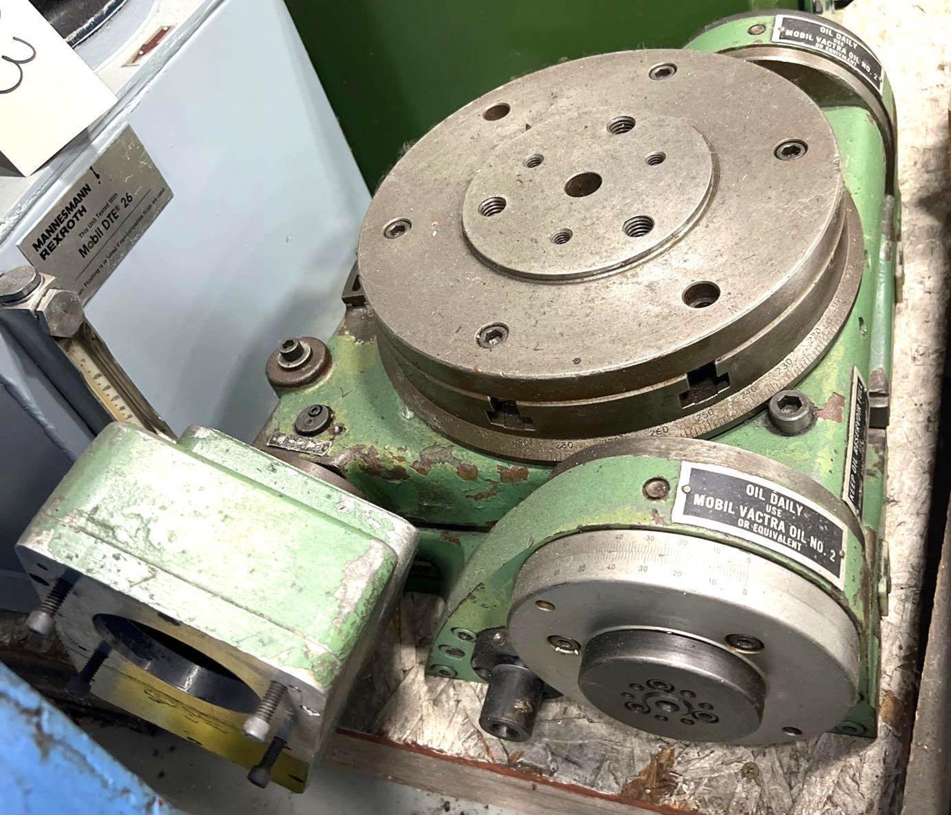 10" Walter Model #: RS 250 G Tilting Rotary Table - Image 2 of 6