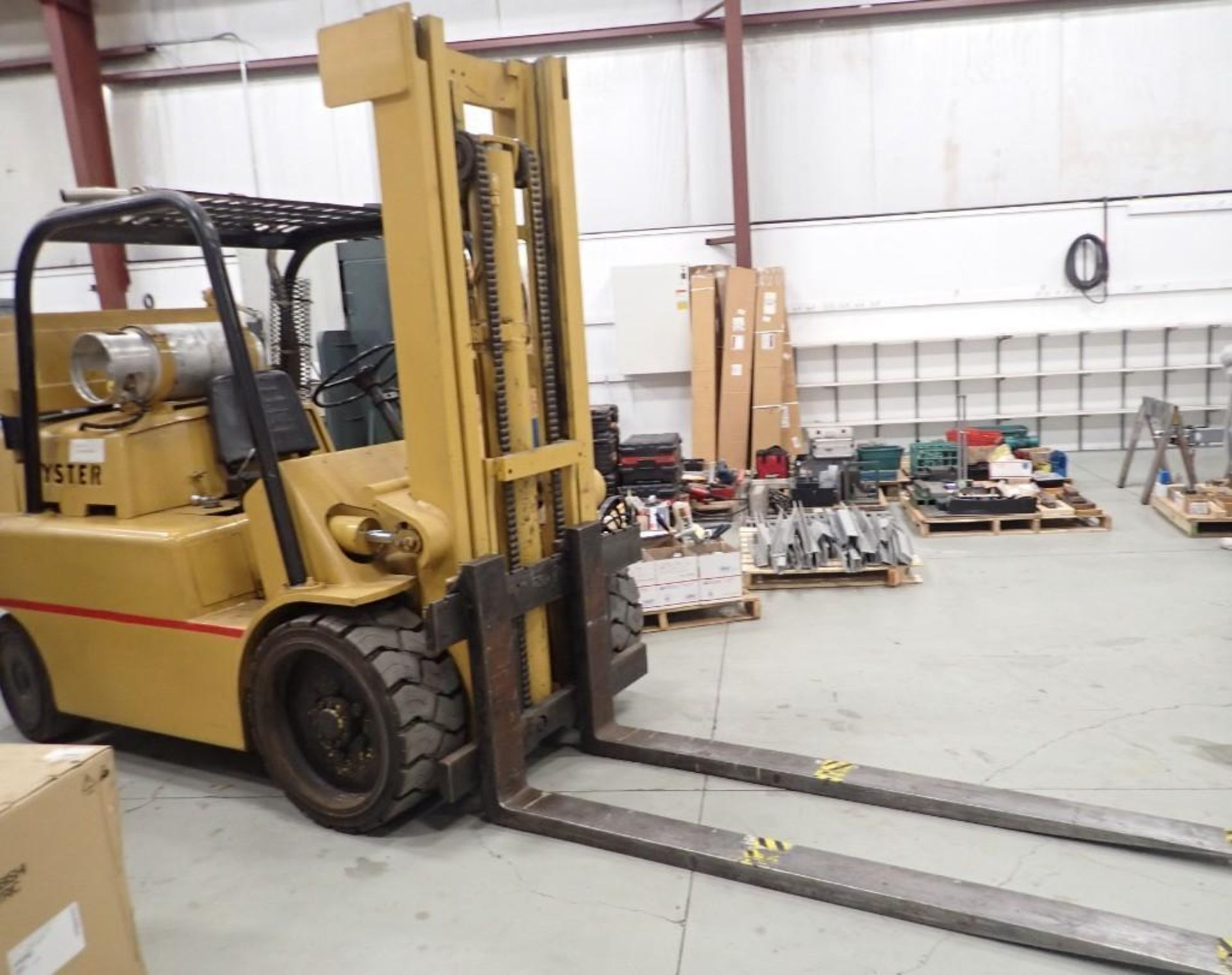 15,000 Lb. Hyster #S150A Lift Truck - Image 2 of 8