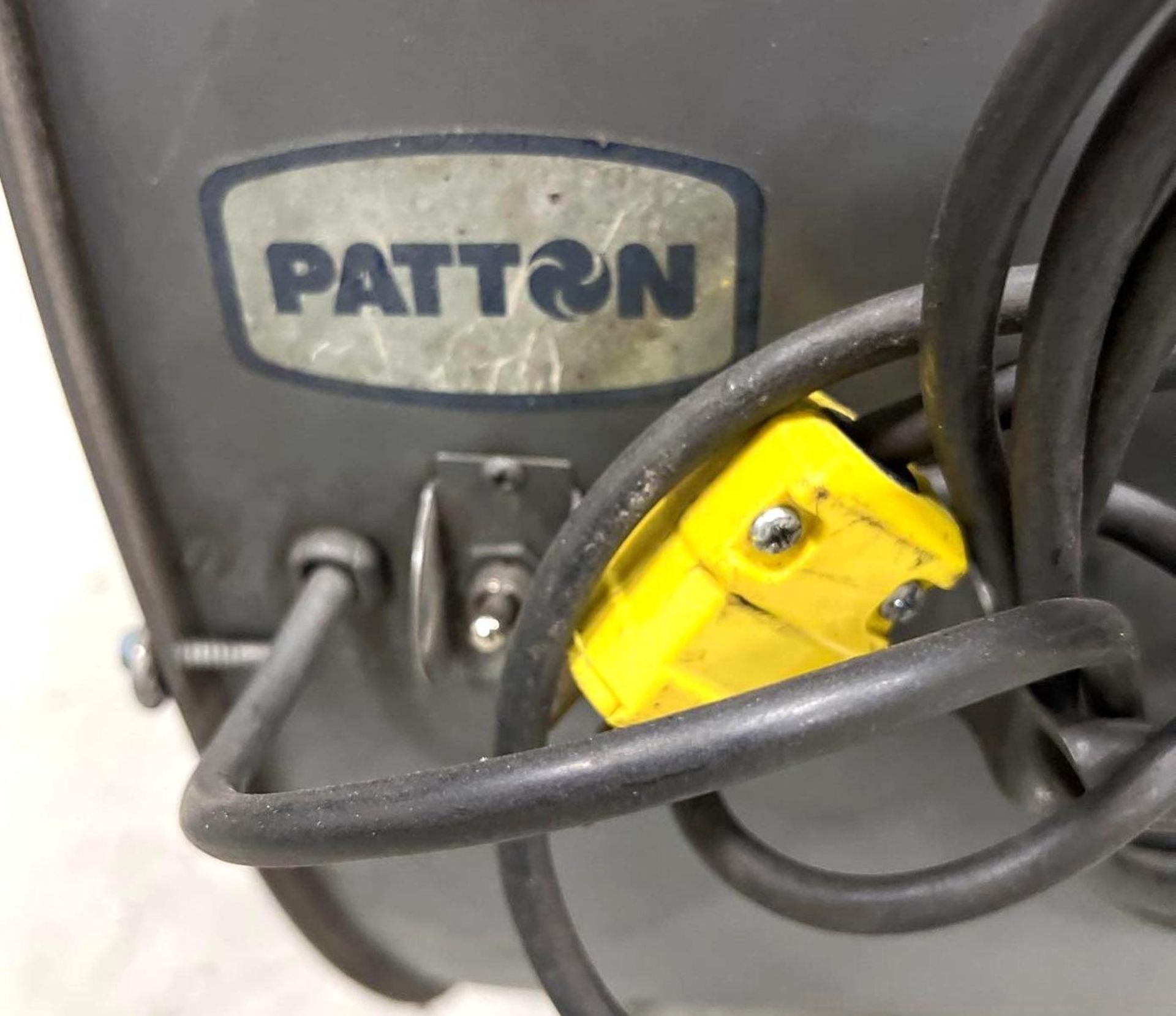 42" Patton Portable Drum Fan, Floor Fan, 115V - Image 3 of 4