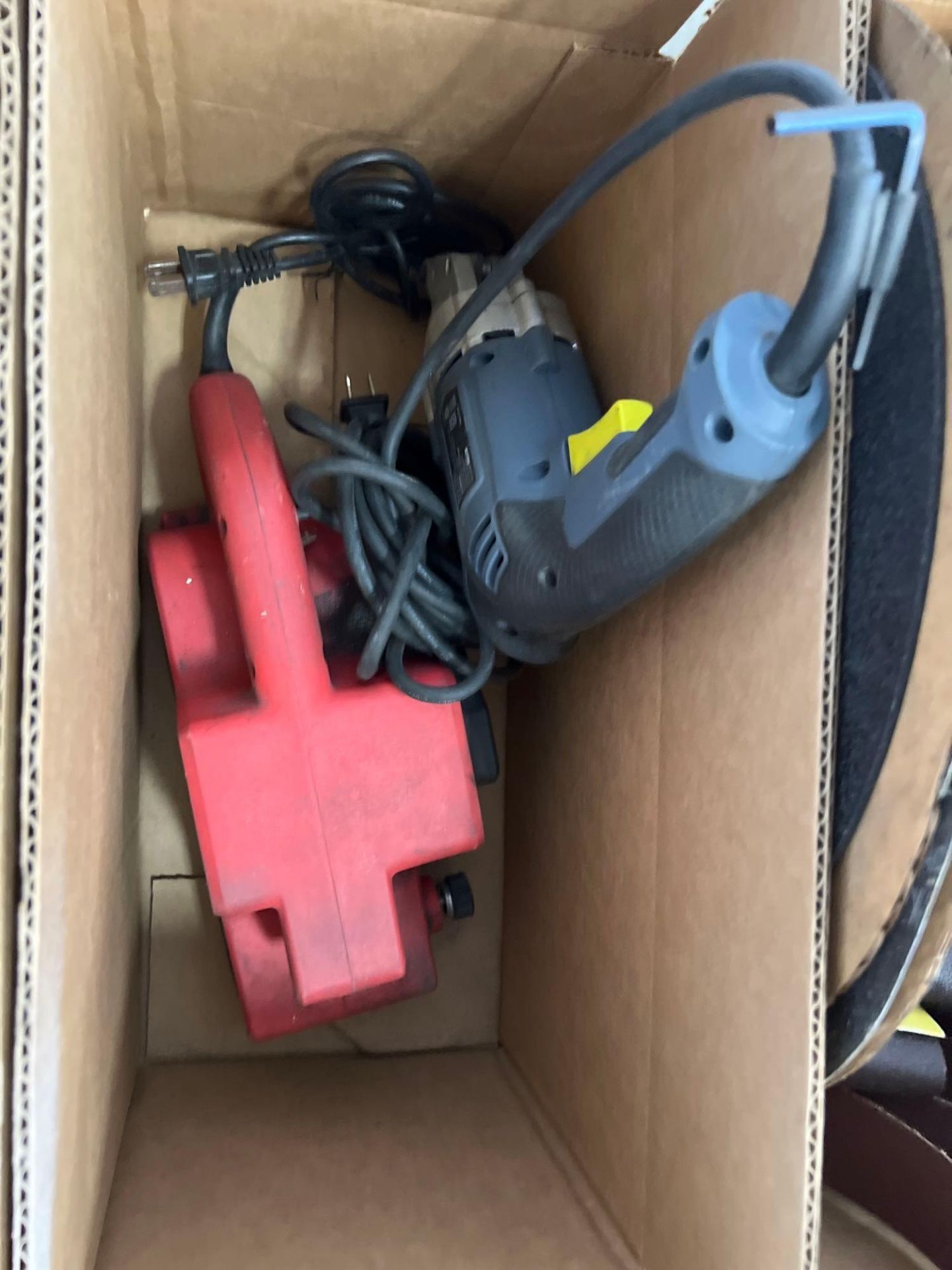 Skid of Misc. Electric Power Tools & Misc. items - Image 17 of 20