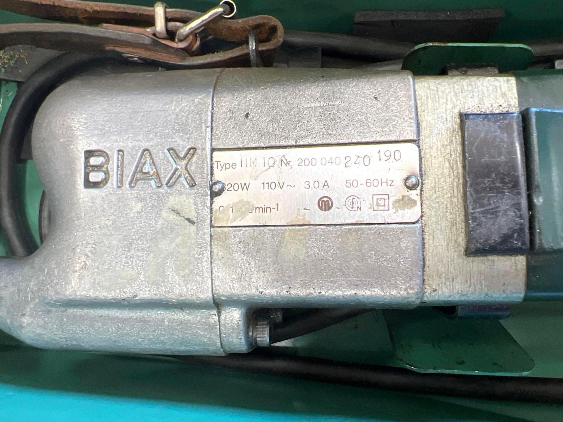 Biax HM-10 Power Scraper, 110V w/ Case - Image 5 of 6