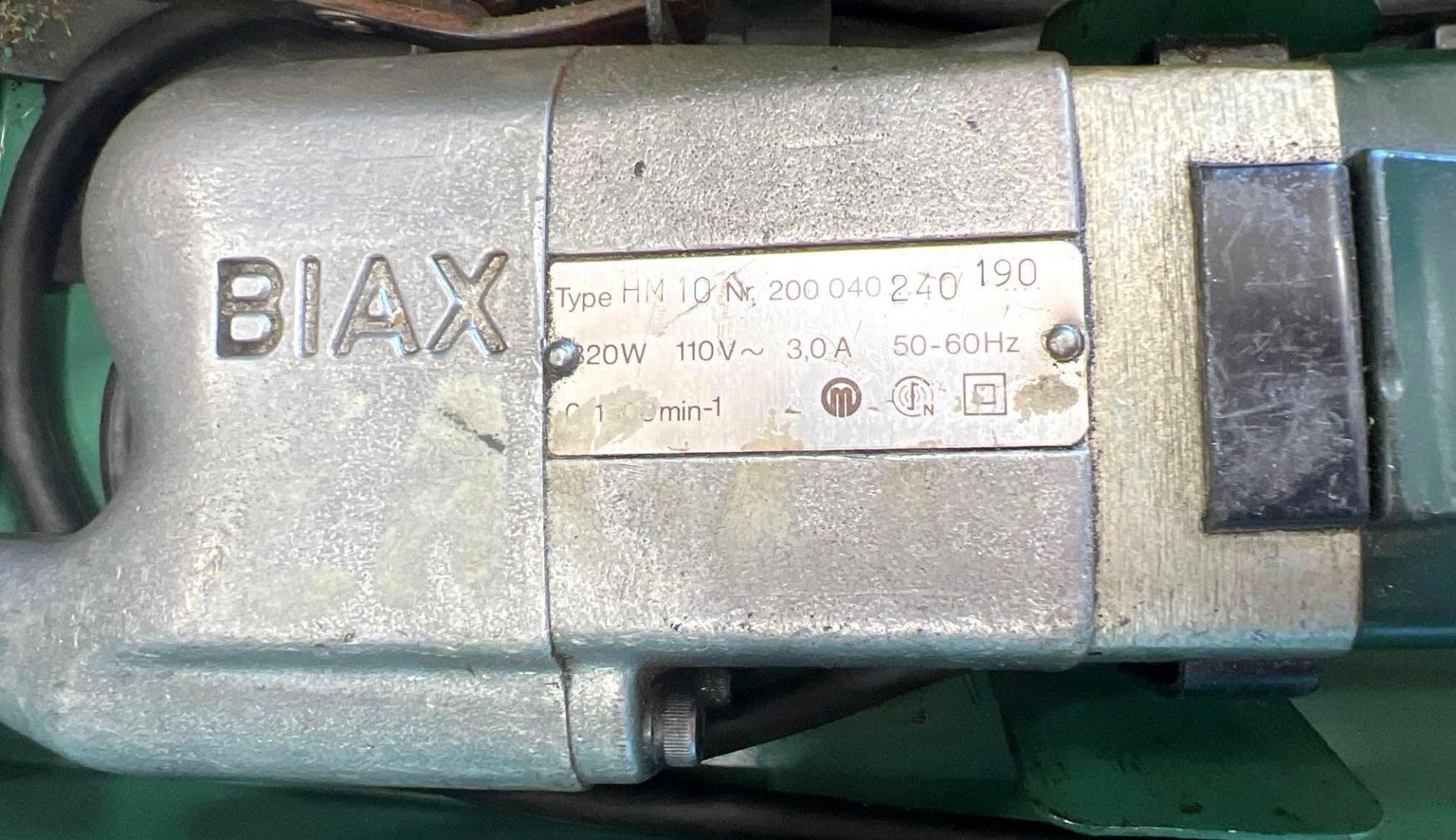 Biax HM-10 Power Scraper, 110V with Case - Image 5 of 6