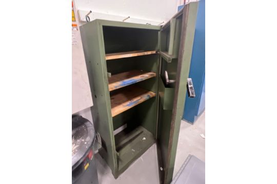 Lot of (5) Metal Cabinets - Image 9 of 13