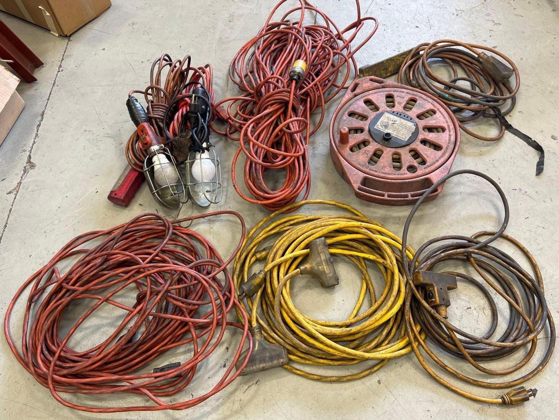 Lot of Misc. Electric Extensions Cords & Work Lights