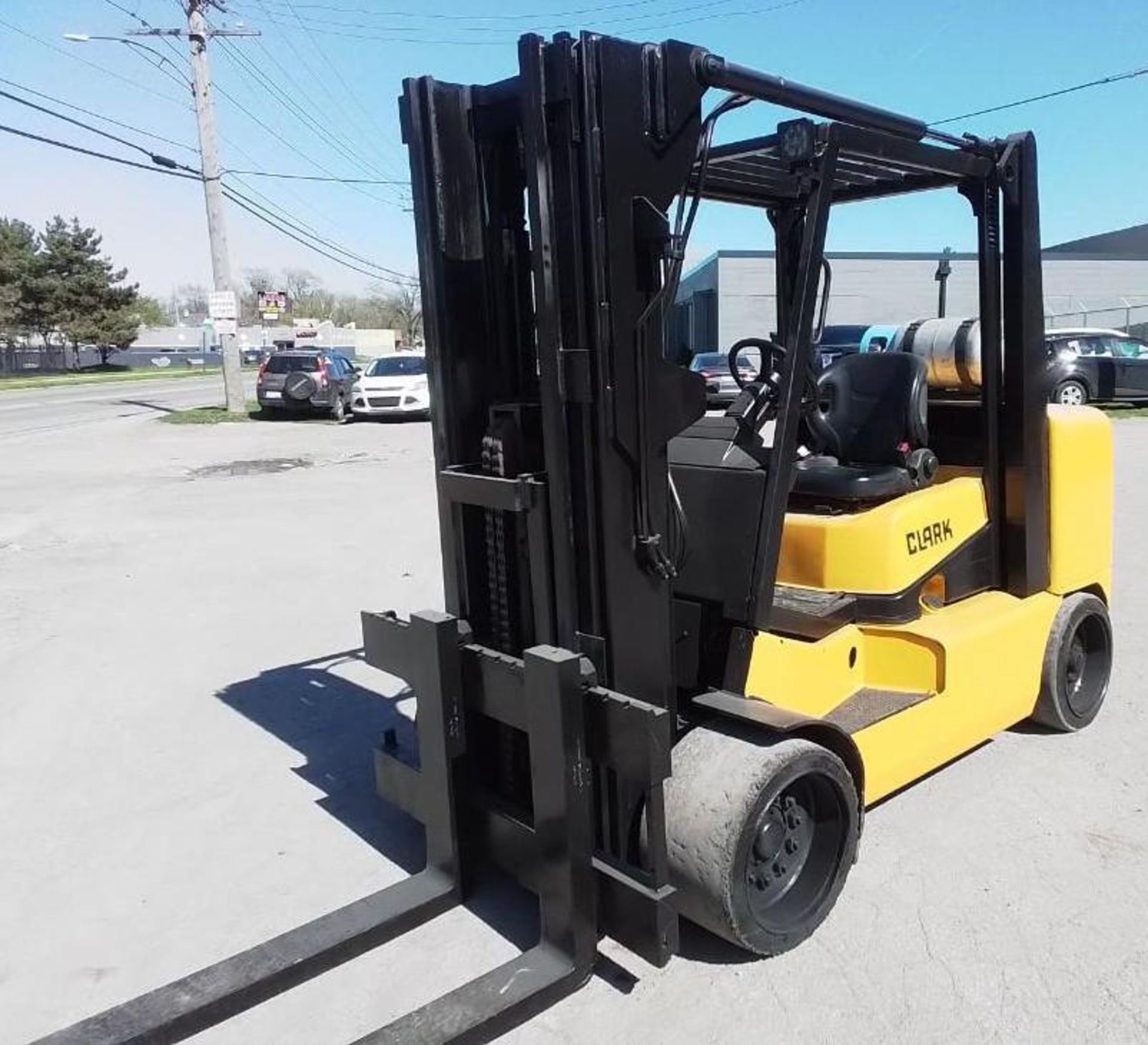 15,000 Lb Clark #CGC70 LP Gas Forklift