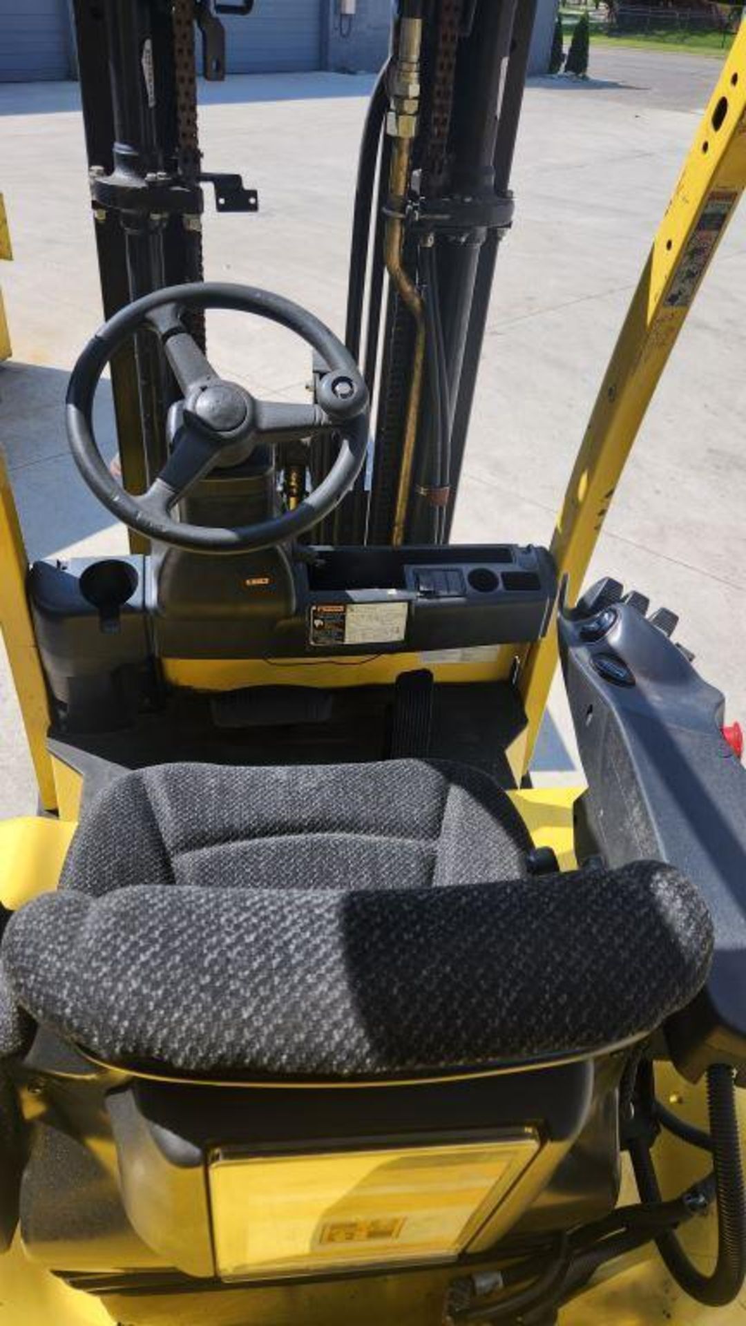 2013 Hyster E45XN-33 Electric Forklift - Image 6 of 8