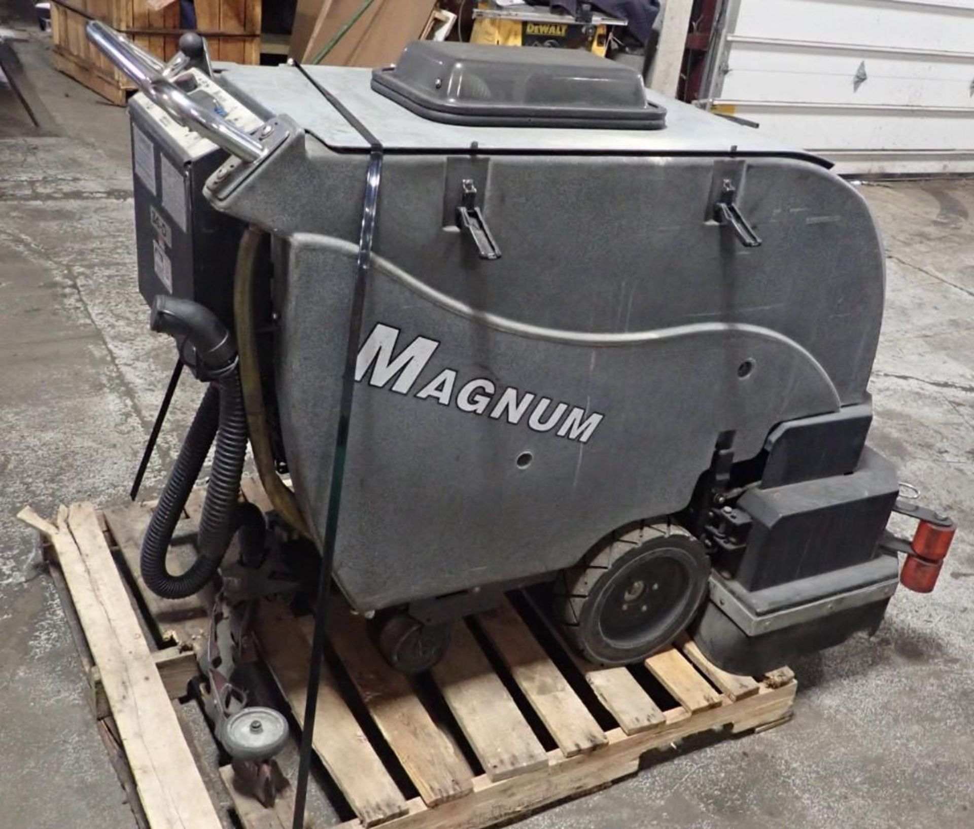 Magnum Floor Scrubber / Sweeper