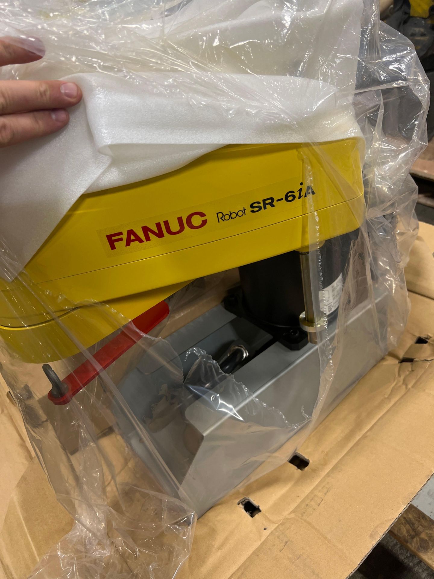 *NEW* 2022 Fanuc SR-6iA 4-Axis Scara Robot - Image 2 of 6