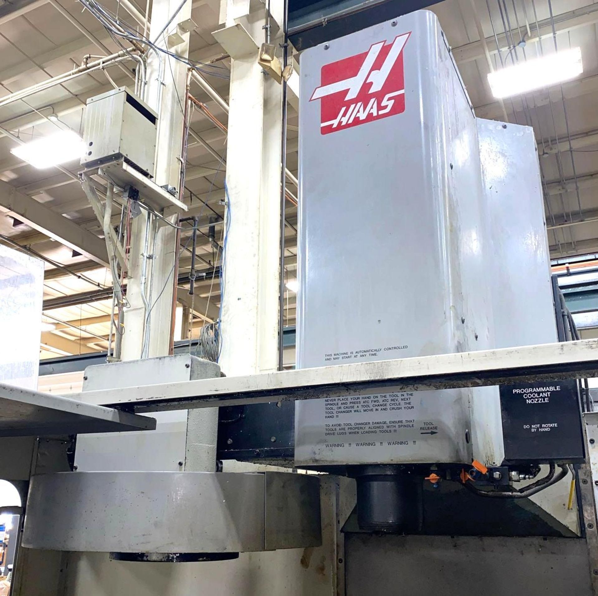 Haas VF4 Vertical Machining Center - Image 3 of 9