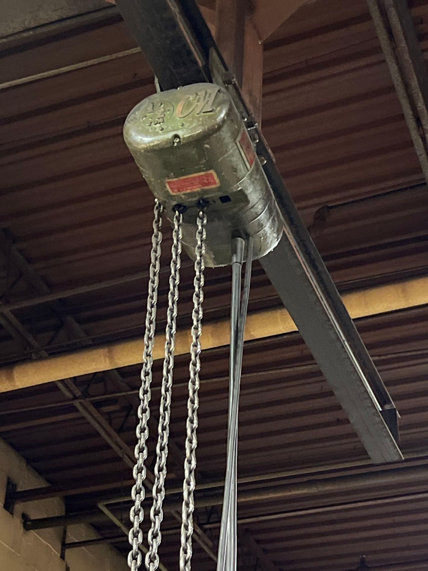 1/2 Ton CM Electric Chain Hoist, 115V