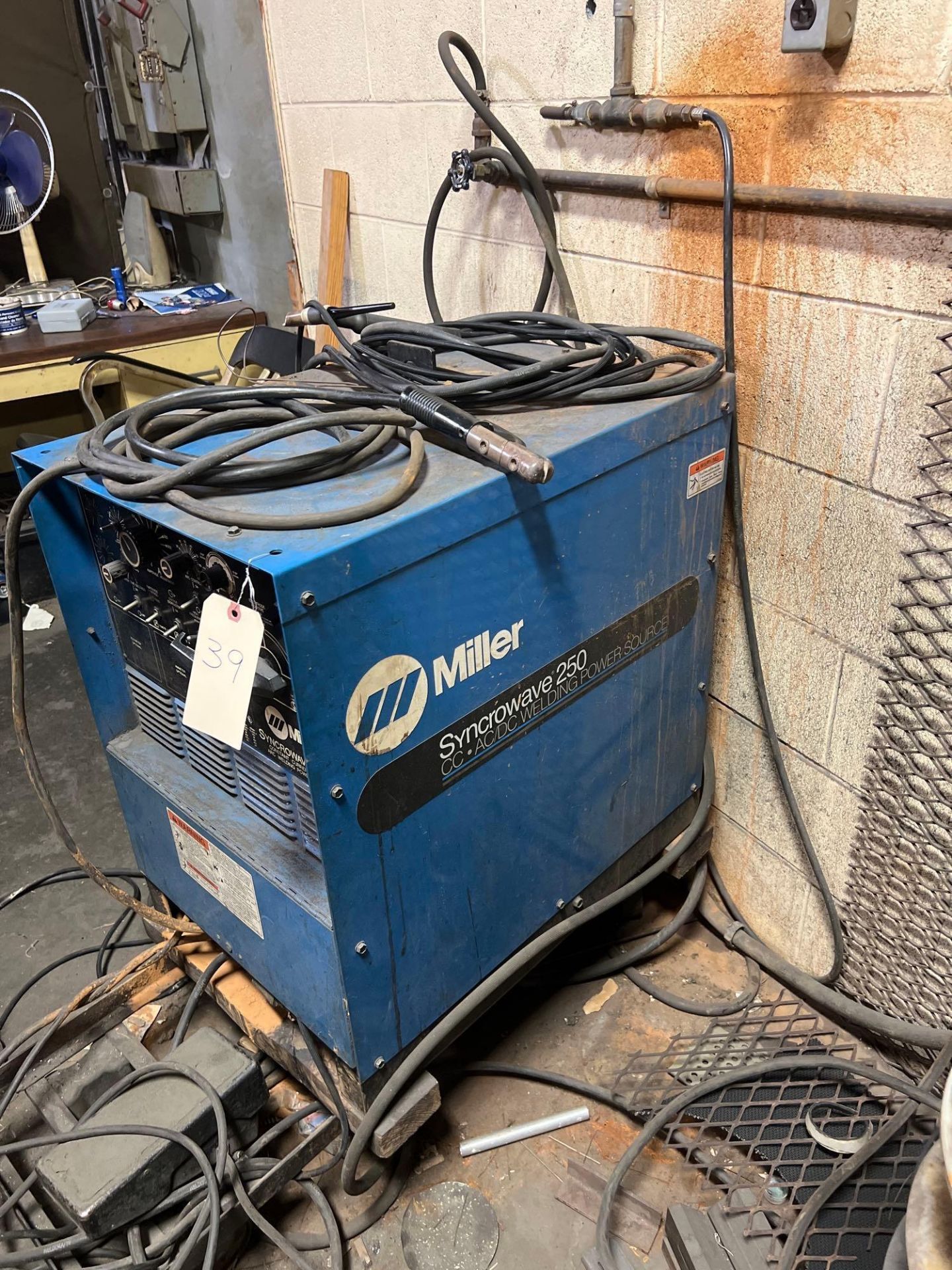 Miller Syncrowave 250 Power Welding Supply - Image 2 of 3