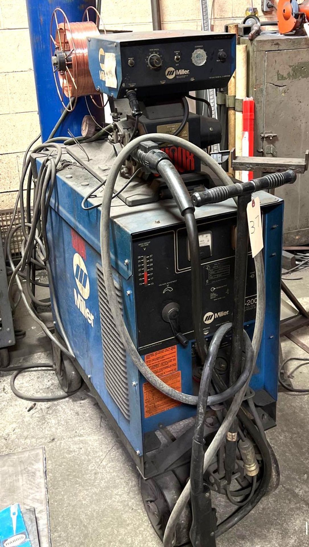 Miller CP-200 Welding Power Supply w/ Millermatic S-52E Feeder