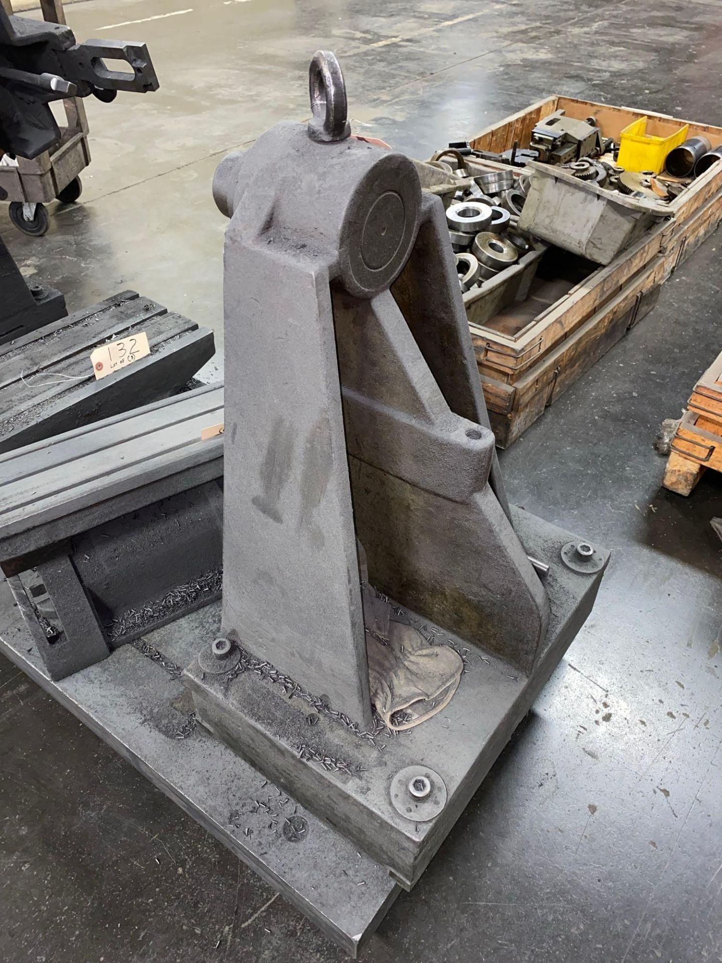 Cast Iron Spin Indexing Fixture w/ Tailstock Mounted on Base Plate - Image 3 of 7