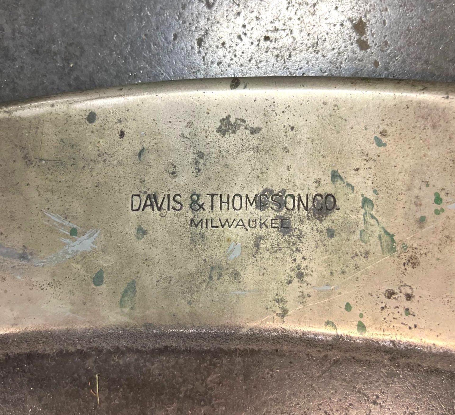 Lot of (5) Davis & Thompson Aluminum Body Outside Micrometers w/ Wood Case - Image 3 of 5