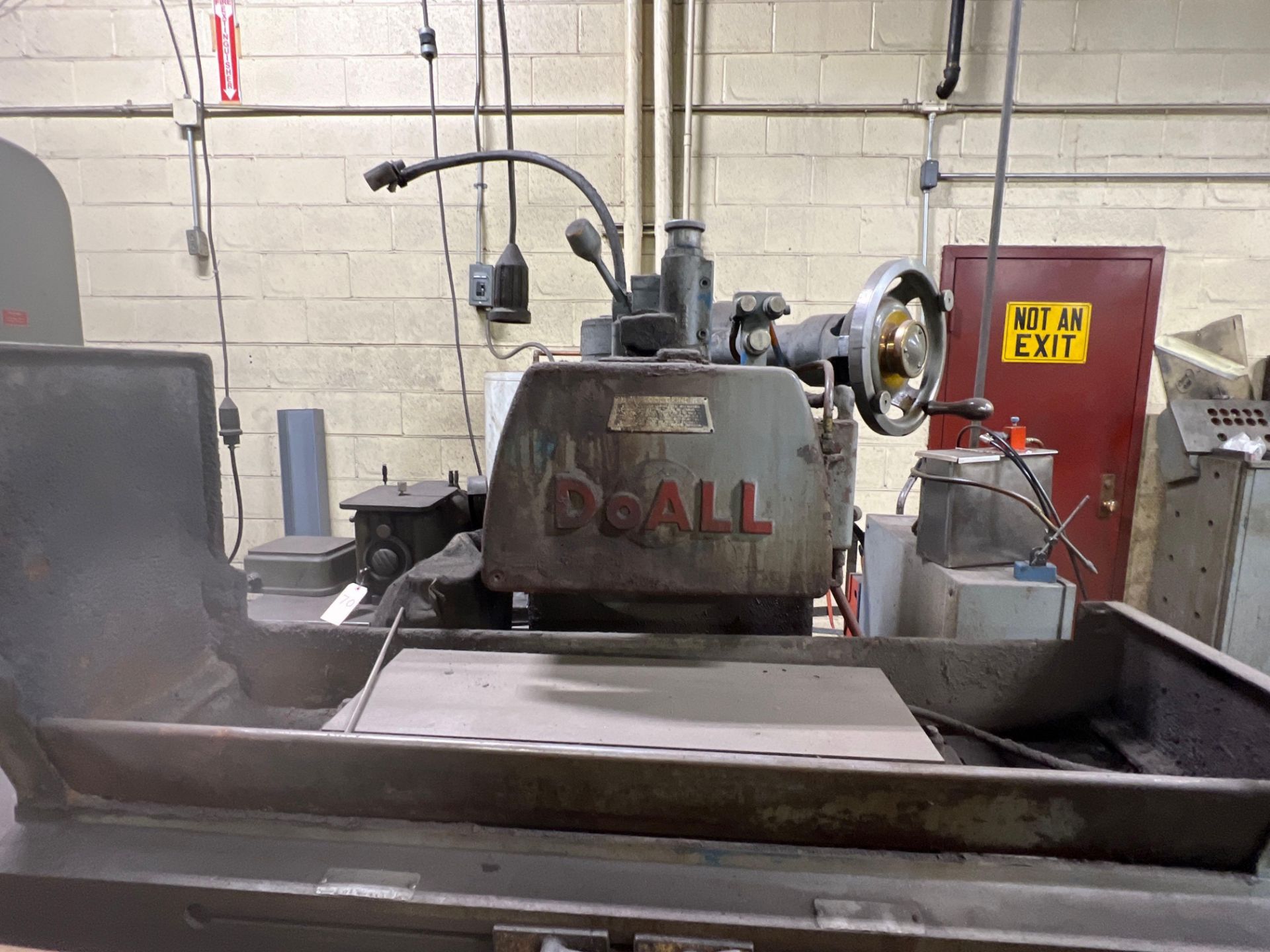 8 x 24 DoAll D824-12 Hydraulic Surface Grinder - Image 3 of 4