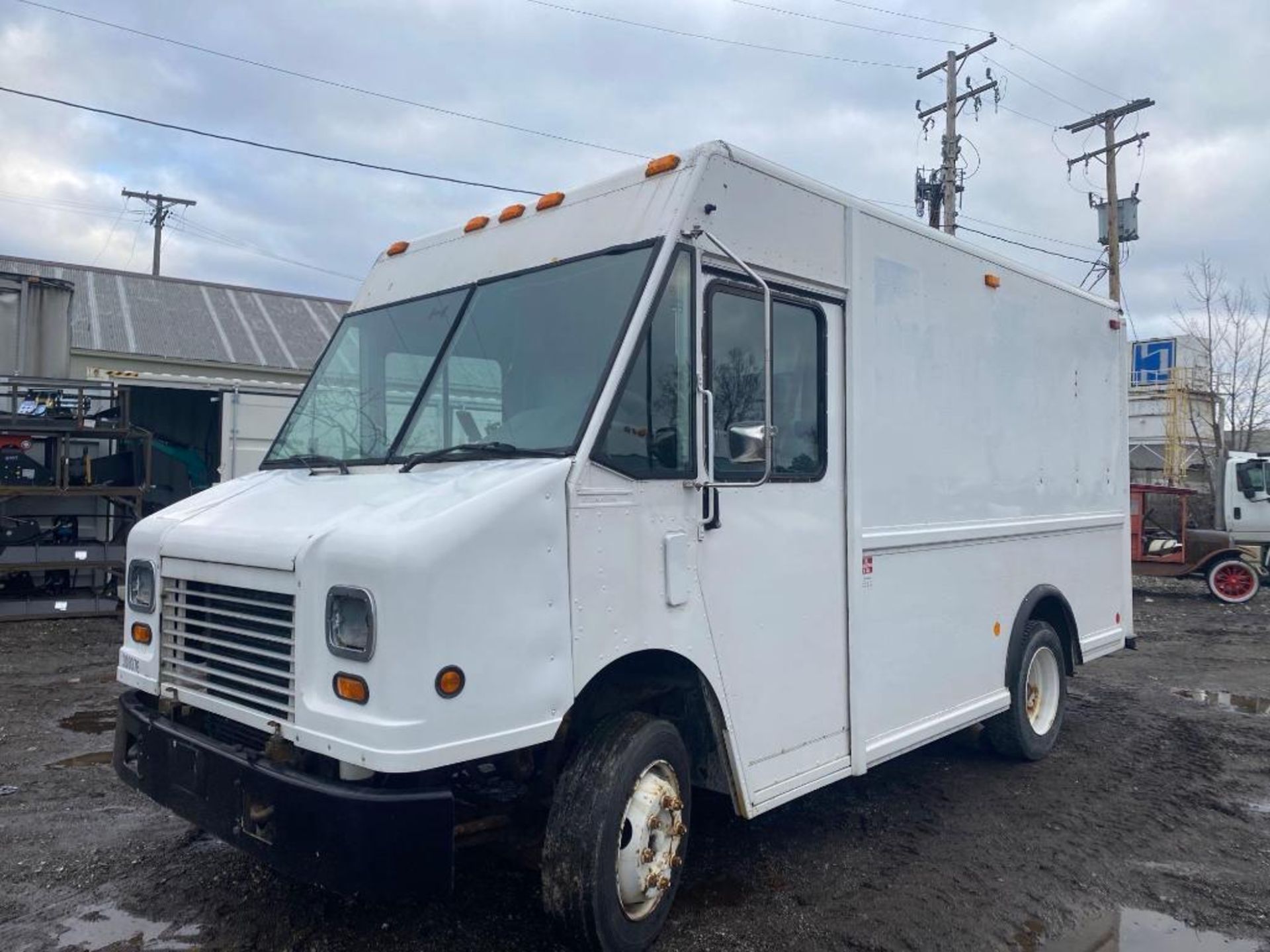 2006 Freightliner MT45 Diesel Step Van