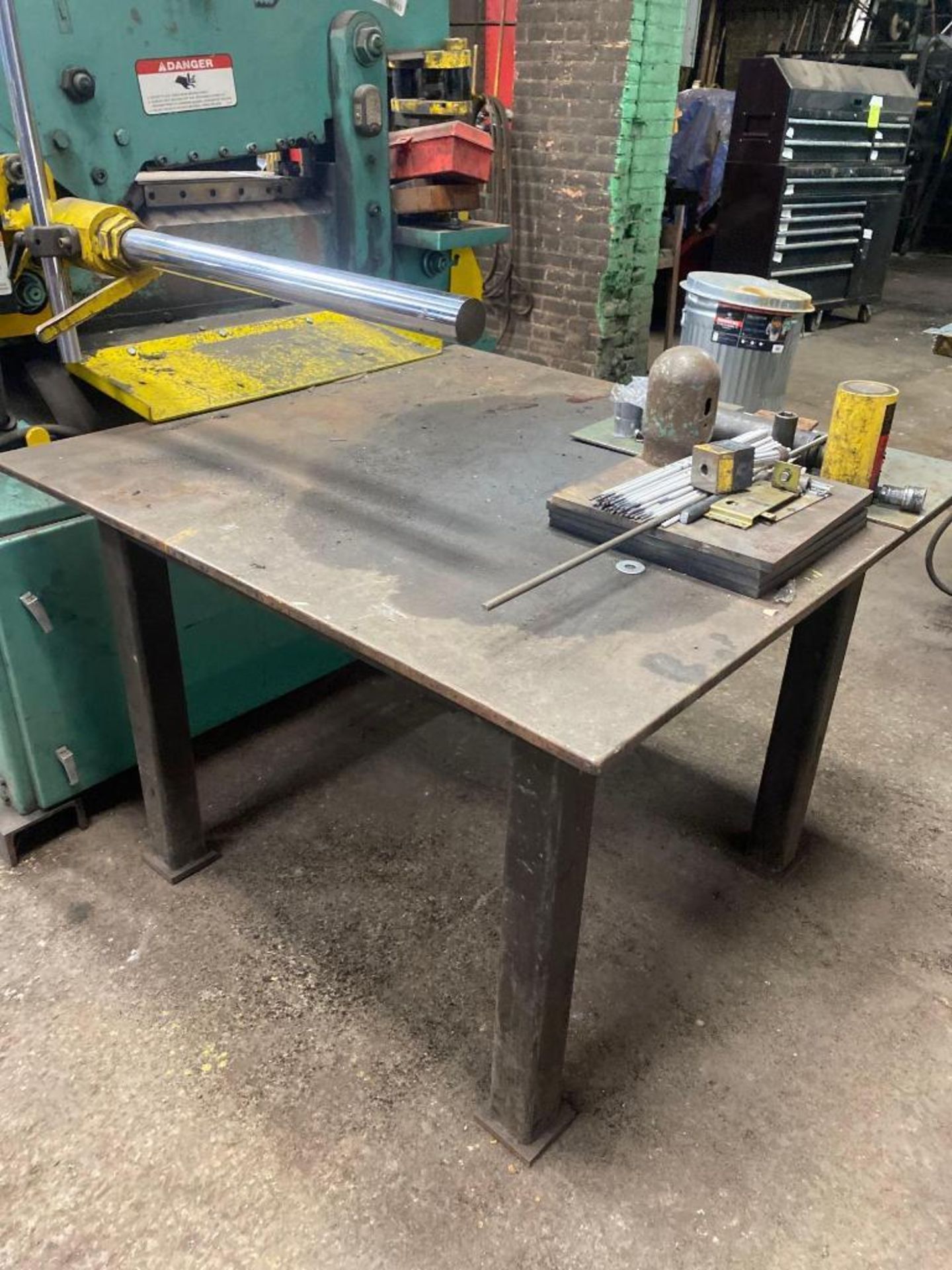45in x 41in x 5/8in Steel Welding Table w/ Contents