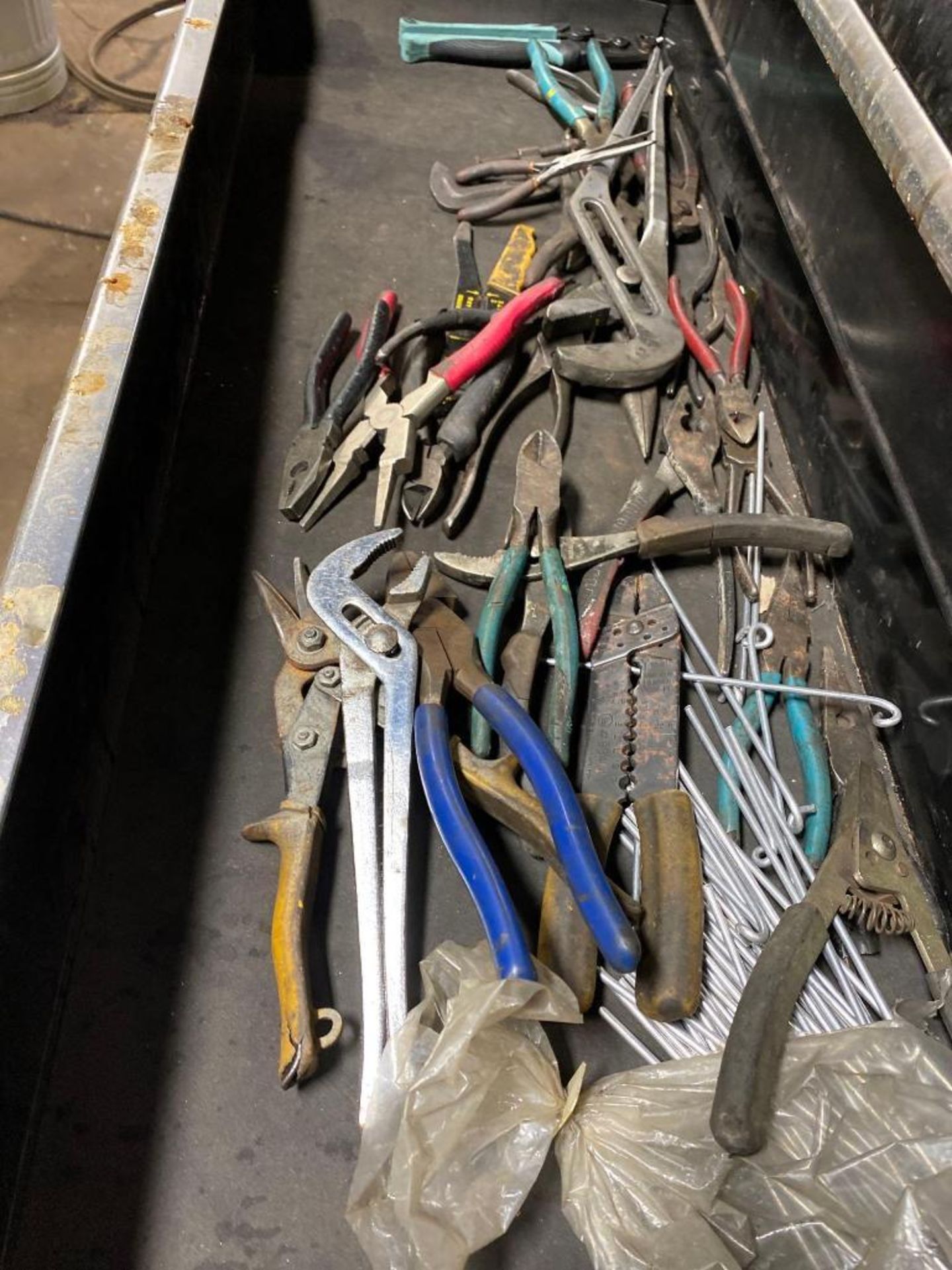 Toolbox Drawer of Contents