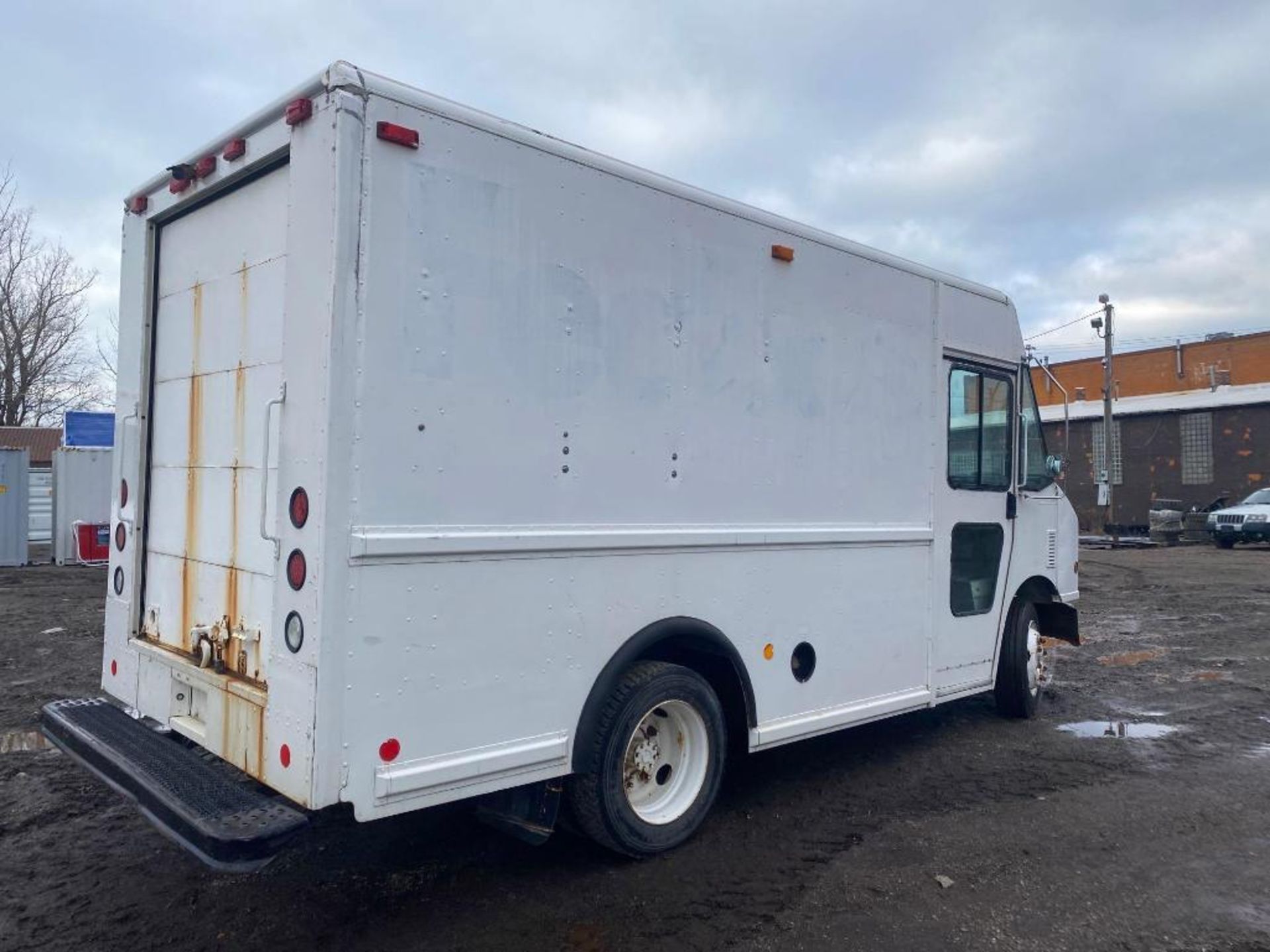 2006 Freightliner MT45 Diesel Step Van - Image 6 of 15