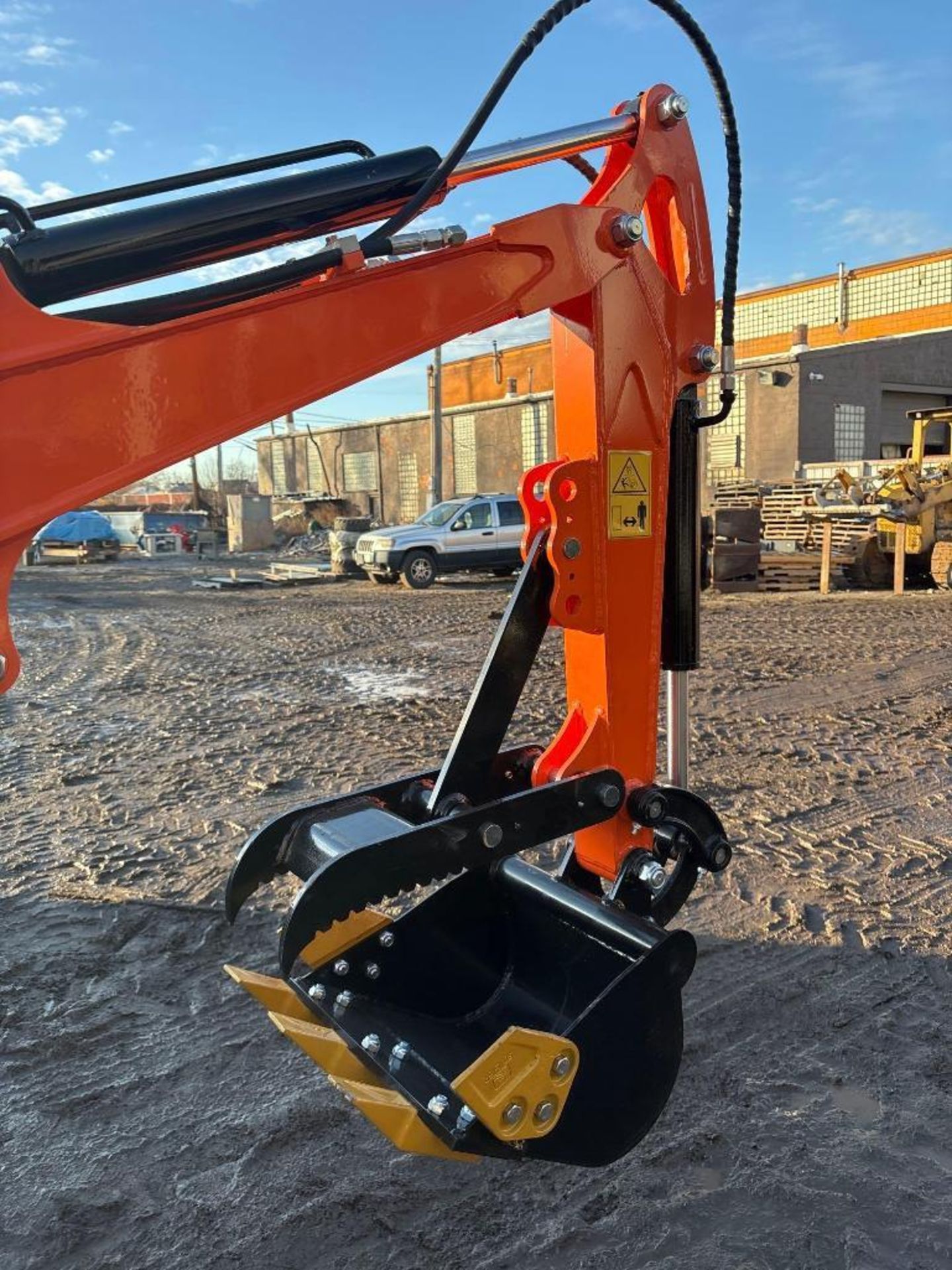 NEW AGT QH12R Mini Excavator - Image 9 of 9