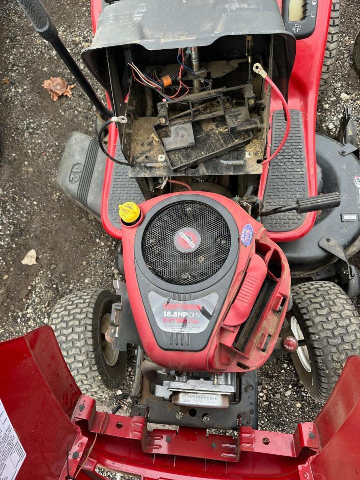 Craftsman DYT 4000 Riding Mower - Image 2 of 2