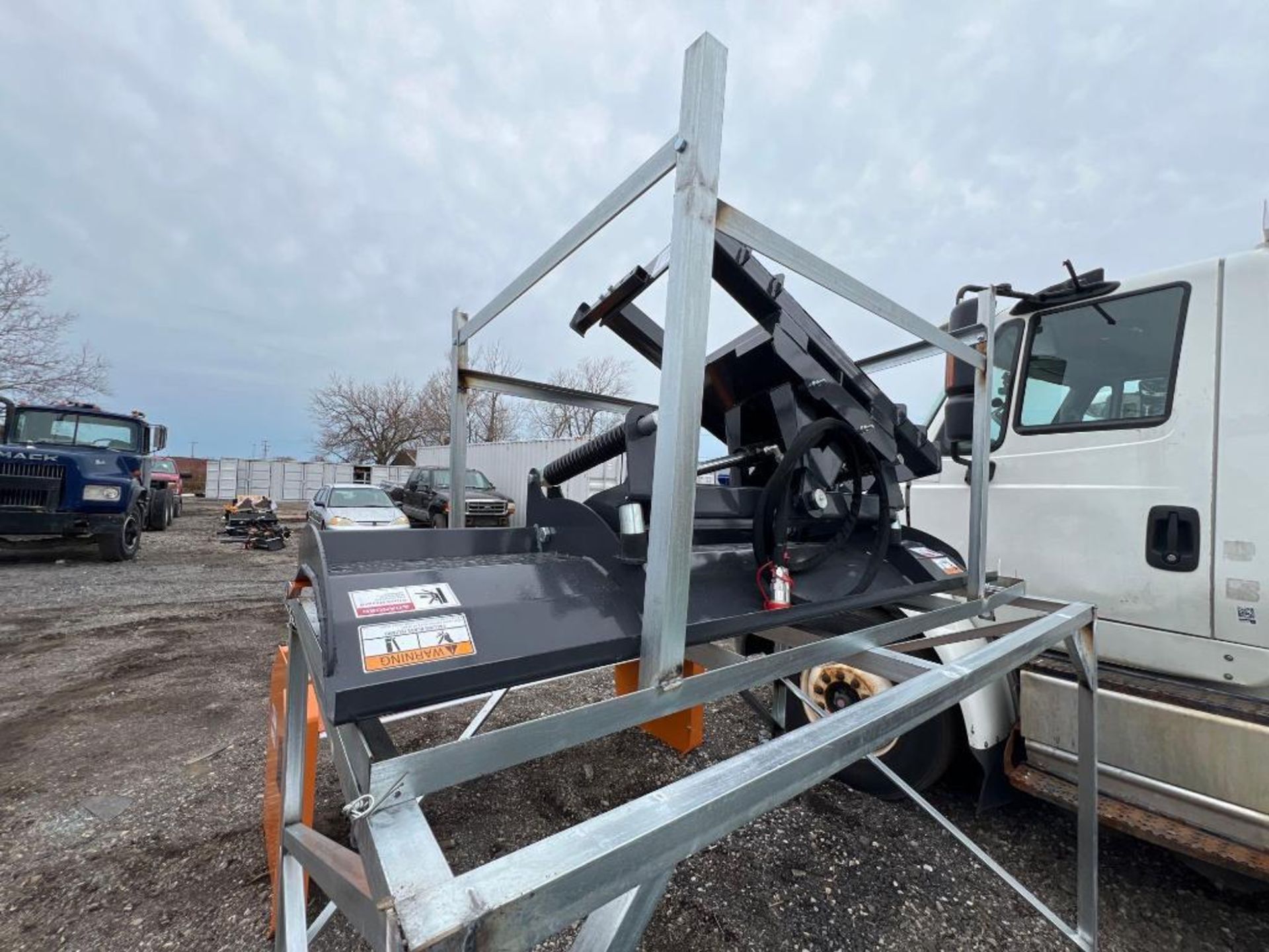 Wolverine Skid Steer Hydraulic Snow Plow - Image 5 of 5