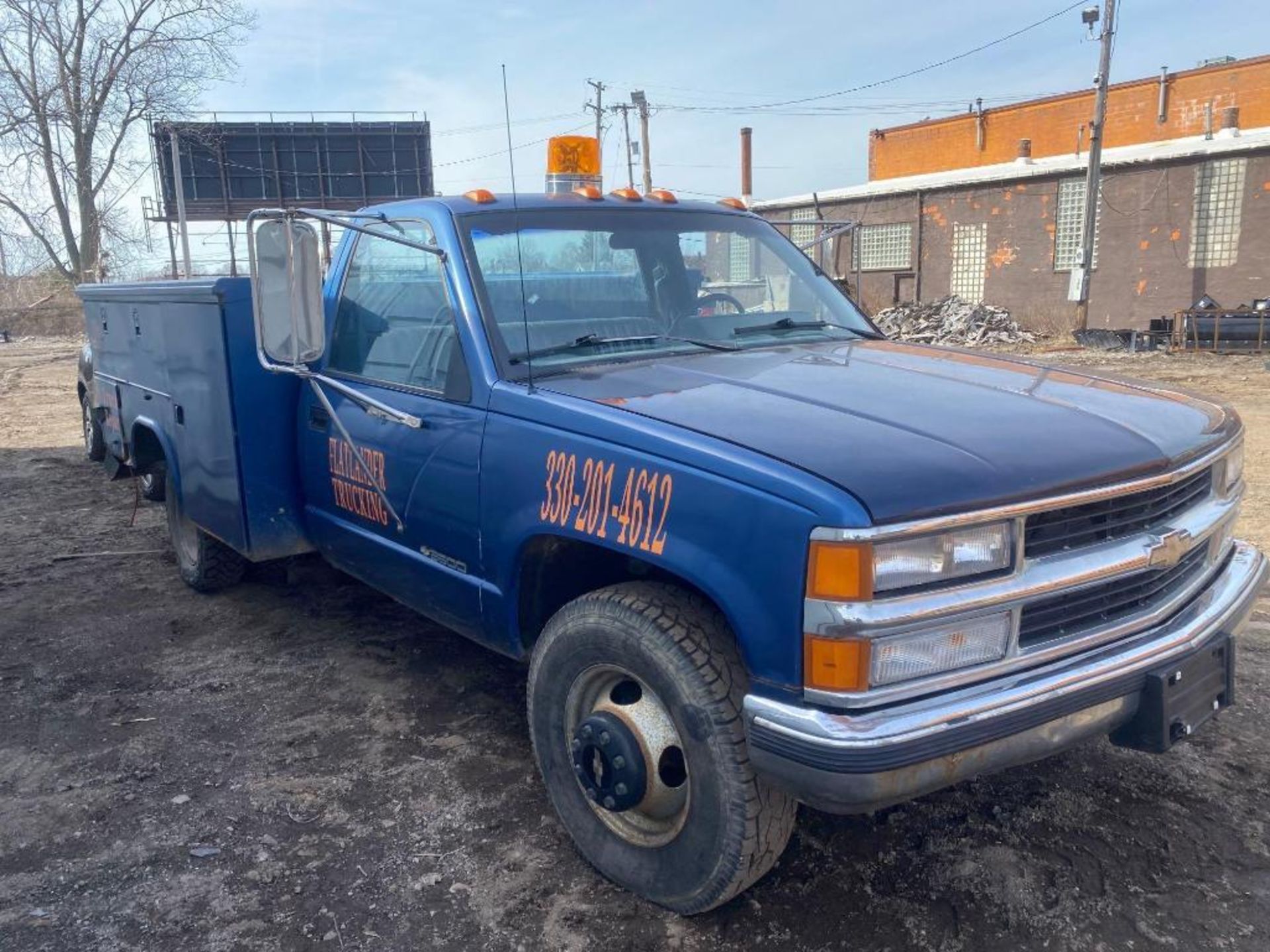 1991 Chevy C3500 Gas Dually Utility Truck - Image 3 of 6