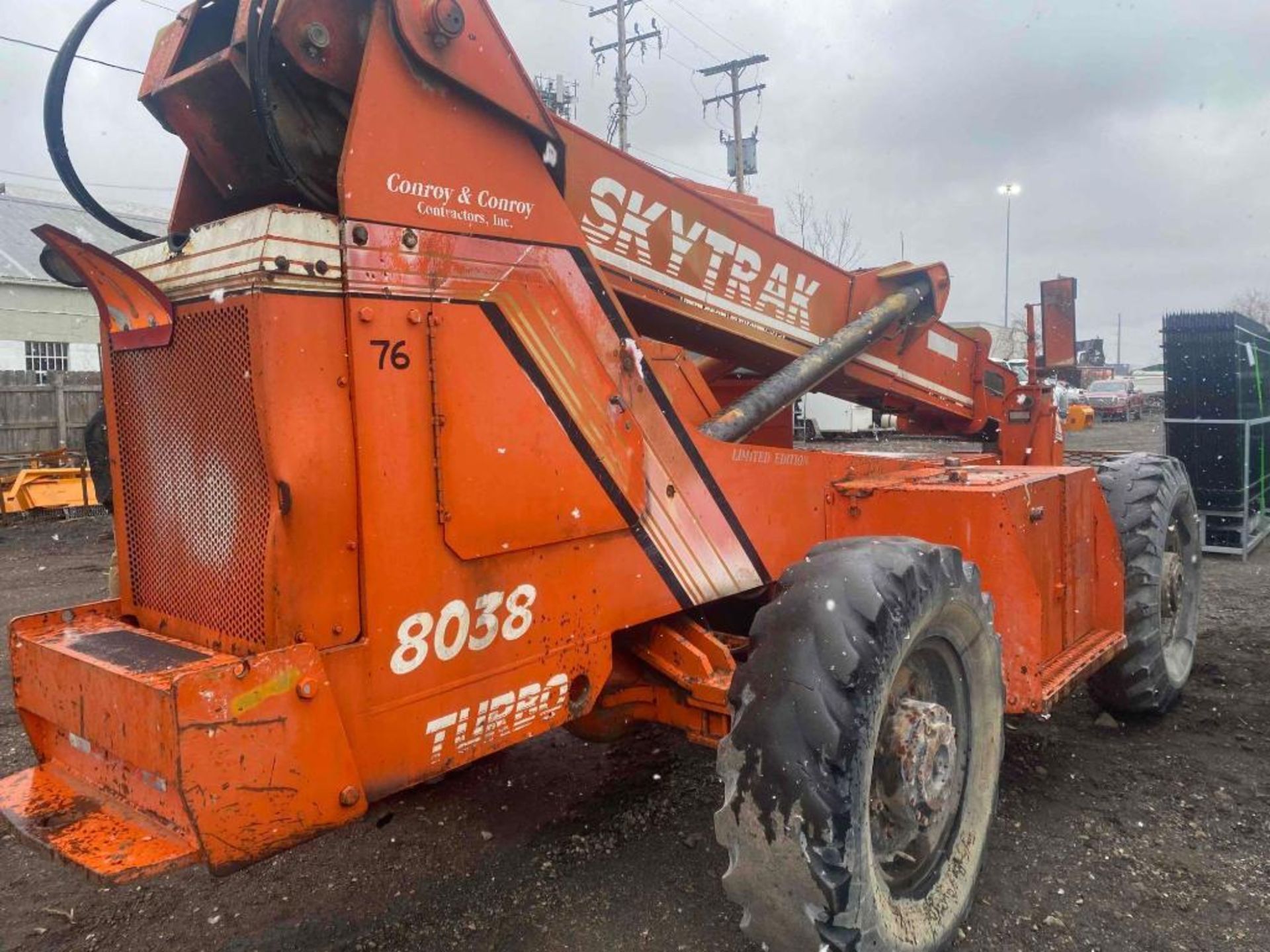 SkyTrak Telehandler Model 8038 - Image 9 of 29