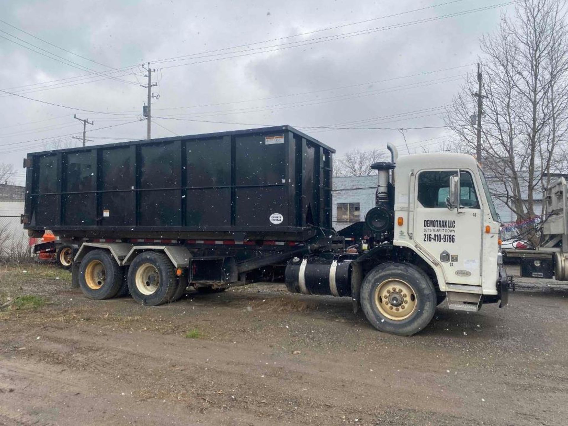 LIKE NEW-Counts Container Co 30yd Rolloff Container - Image 4 of 4