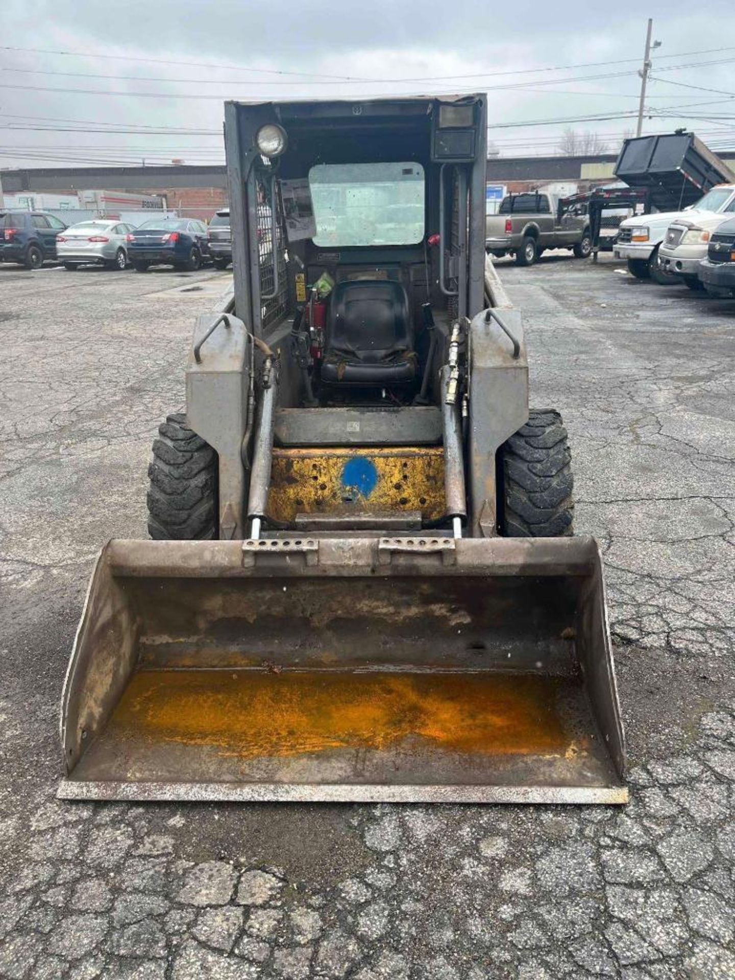 New Holland LS160 Skidloader (located off-site, please read description) - Image 9 of 13