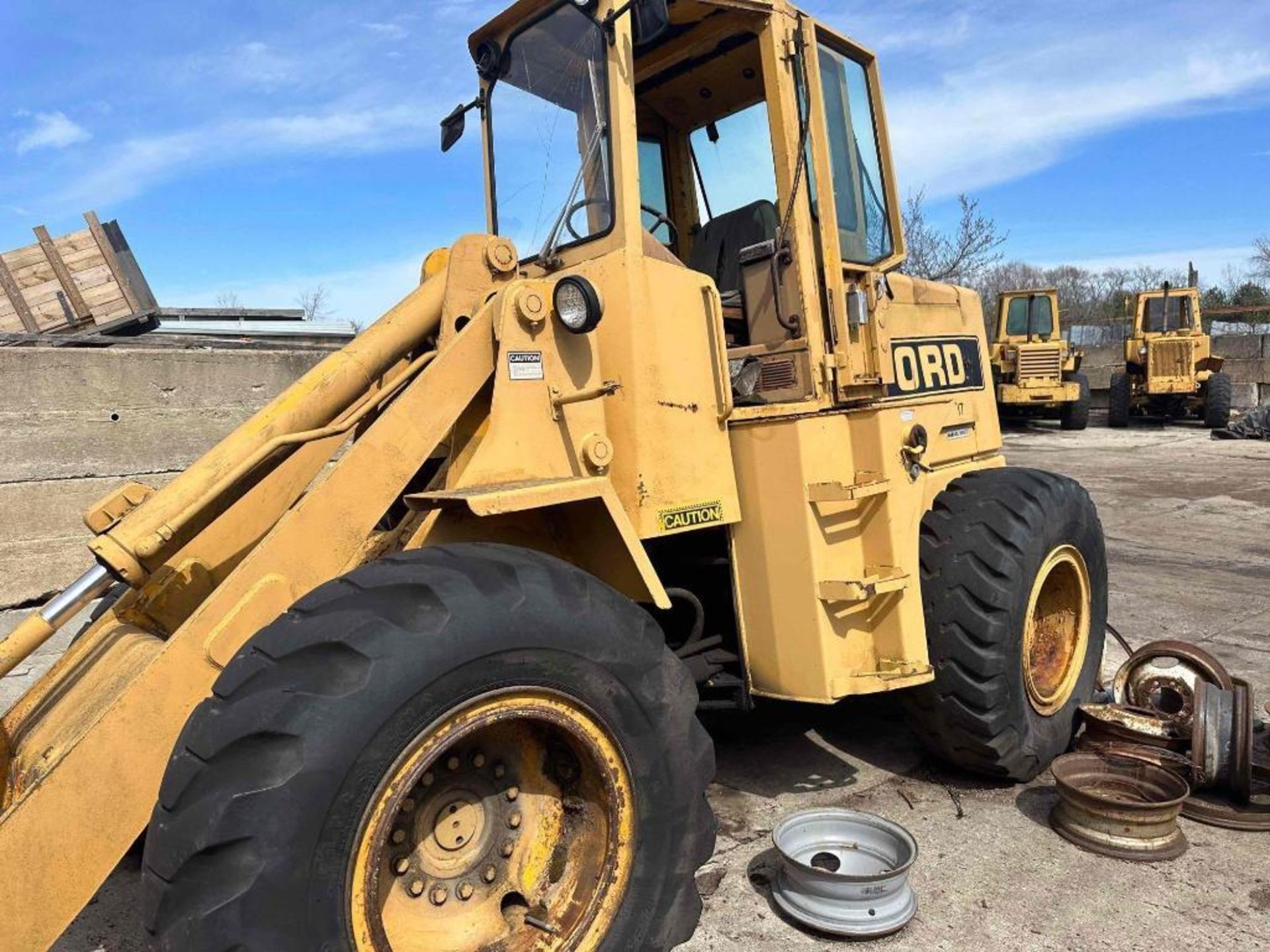 Ford A62 Diesel Loader (located off-site, please read description) - Image 10 of 14