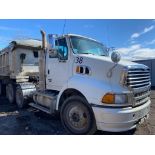 2008 Sterling A9500 Tandem Axle Tractor / Truck