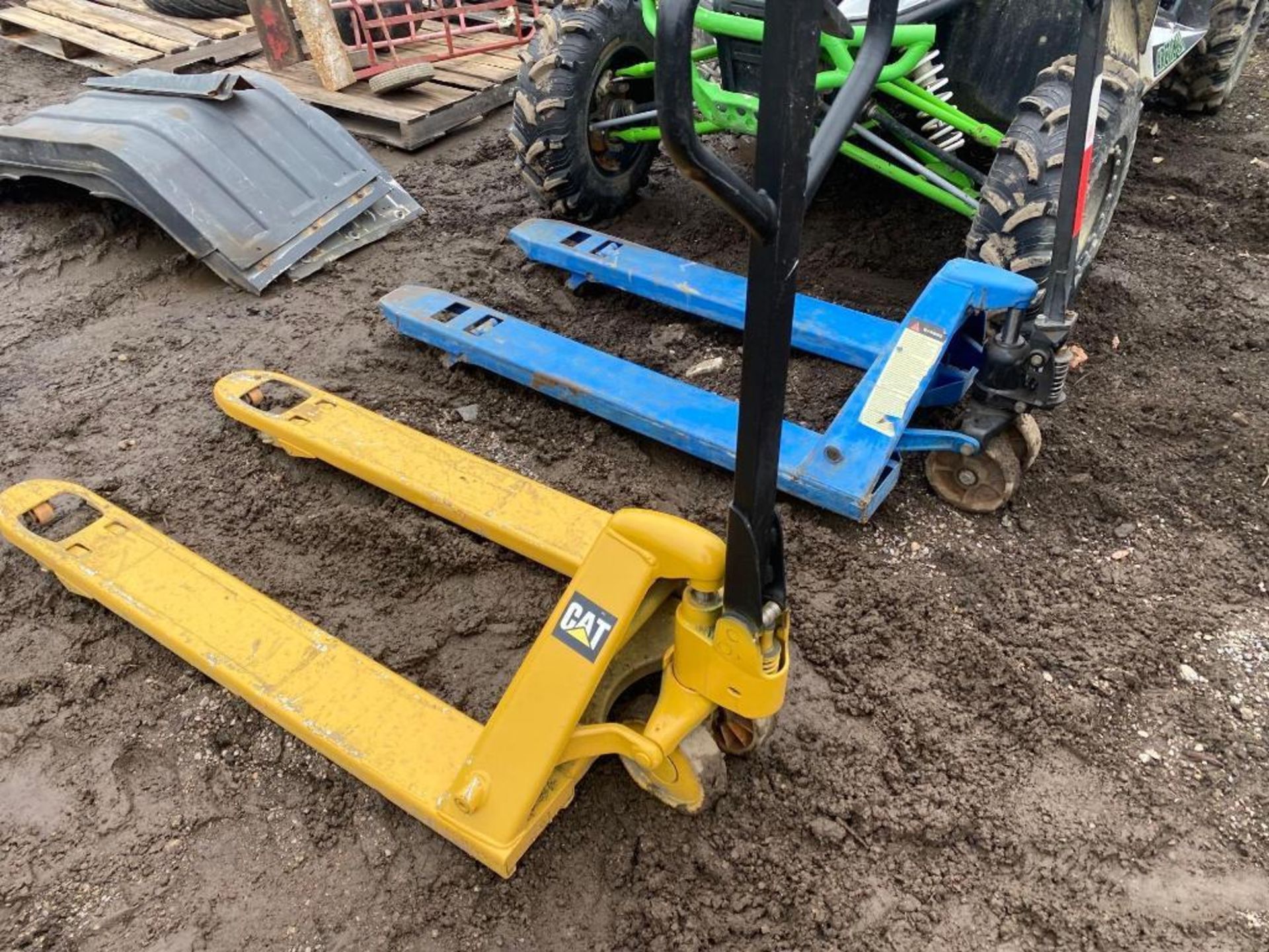 (2) Working Pallet Jacks - Image 2 of 2