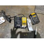 Dewalt Battery+Charger