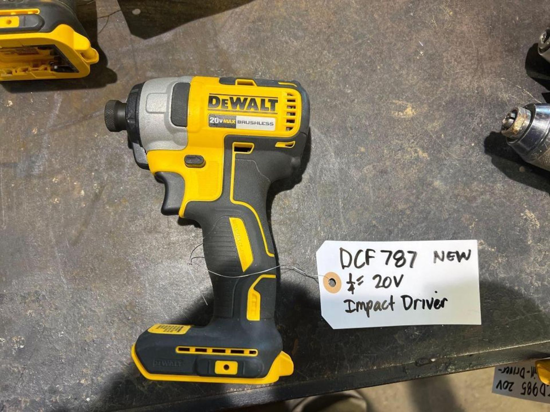 (4) Dewalt 1/4" 20v Cordless Impact Drivers - Bild 4 aus 5