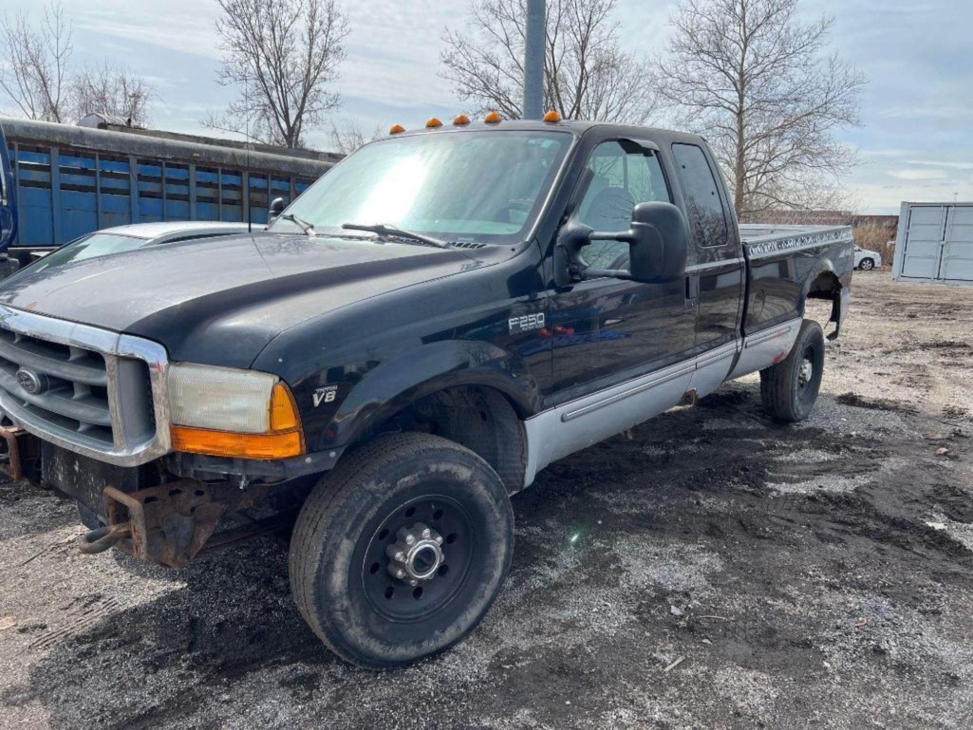 1999 Ford F-250 - Image 2 of 8