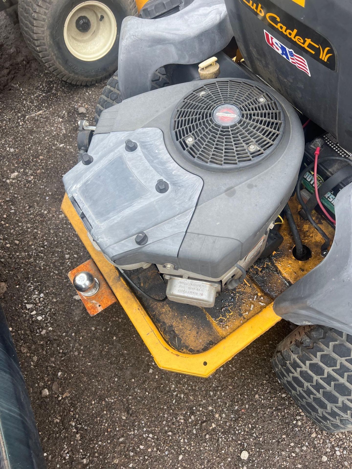 Cub Cadet Zero-Turn Lawn Mower - Image 4 of 4