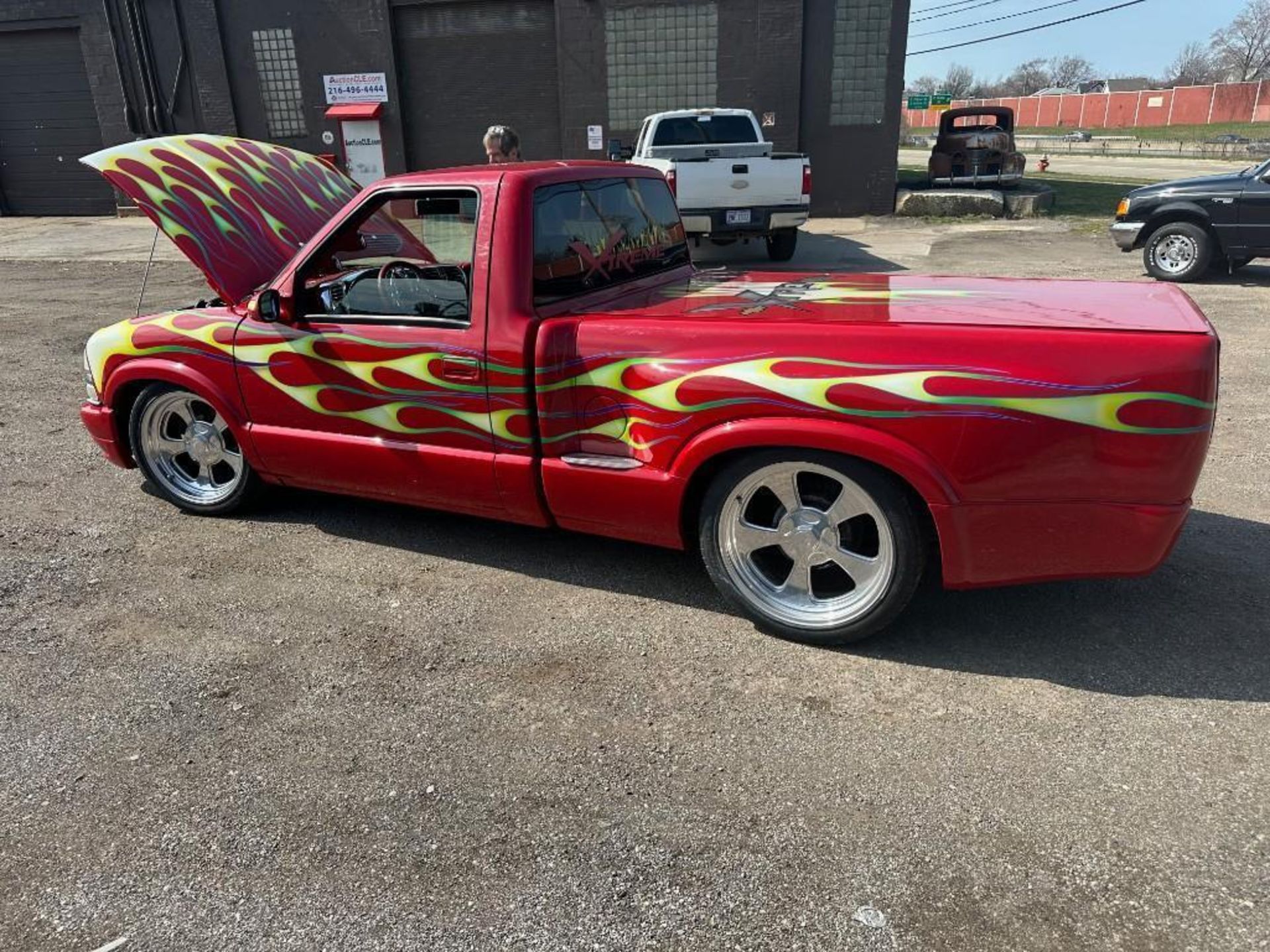 1999 Chevrolet S10 Pickup Truck - Image 4 of 14