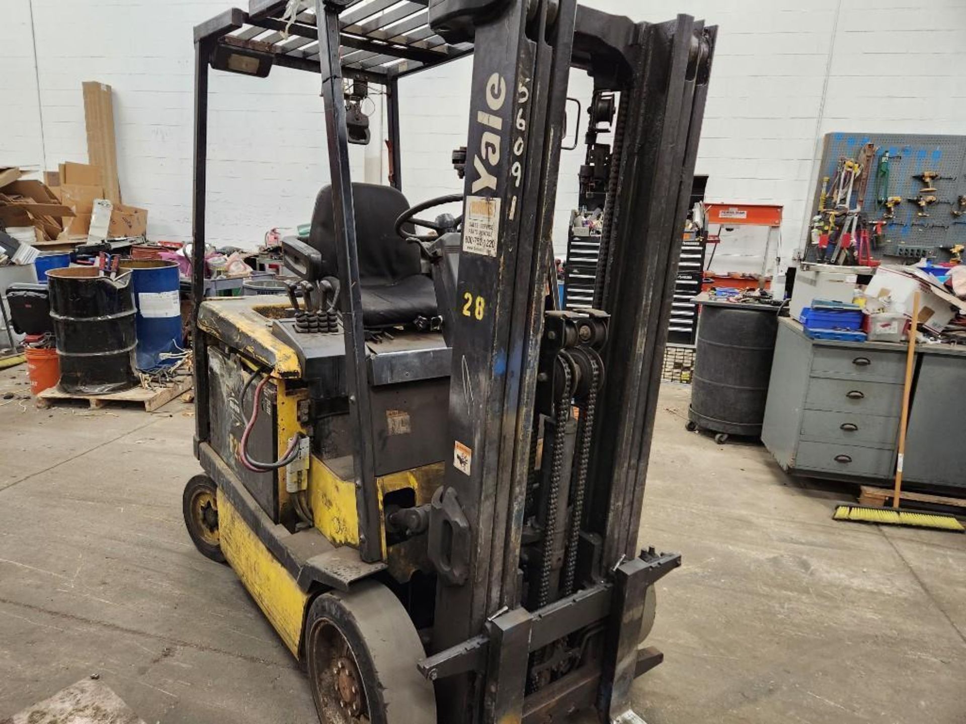 2000 Yale Model ERC 50 Forklift (located off-site, please read description) - Image 2 of 4