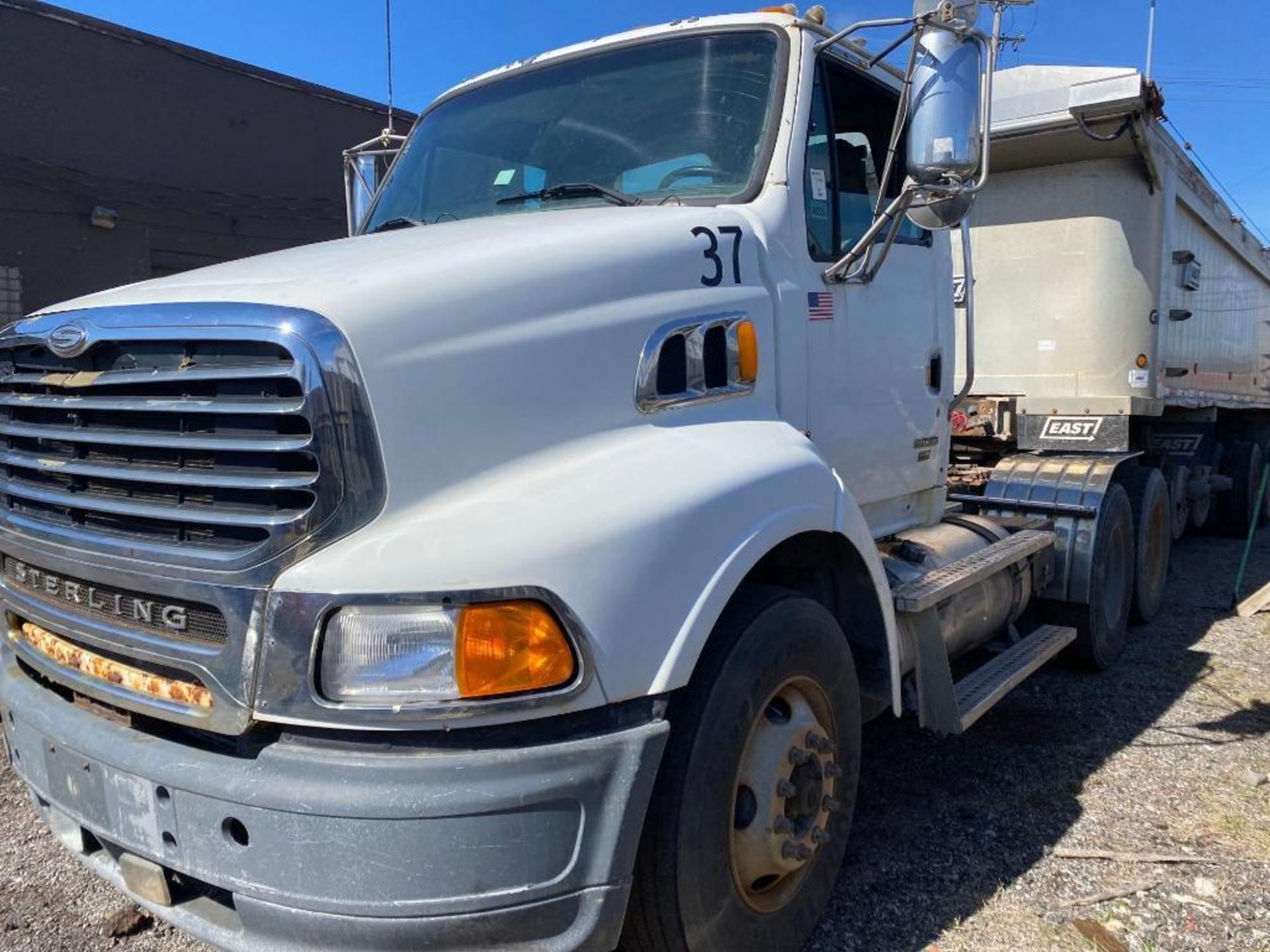 2008 Sterling A9500 Tandem Tractor / Truck