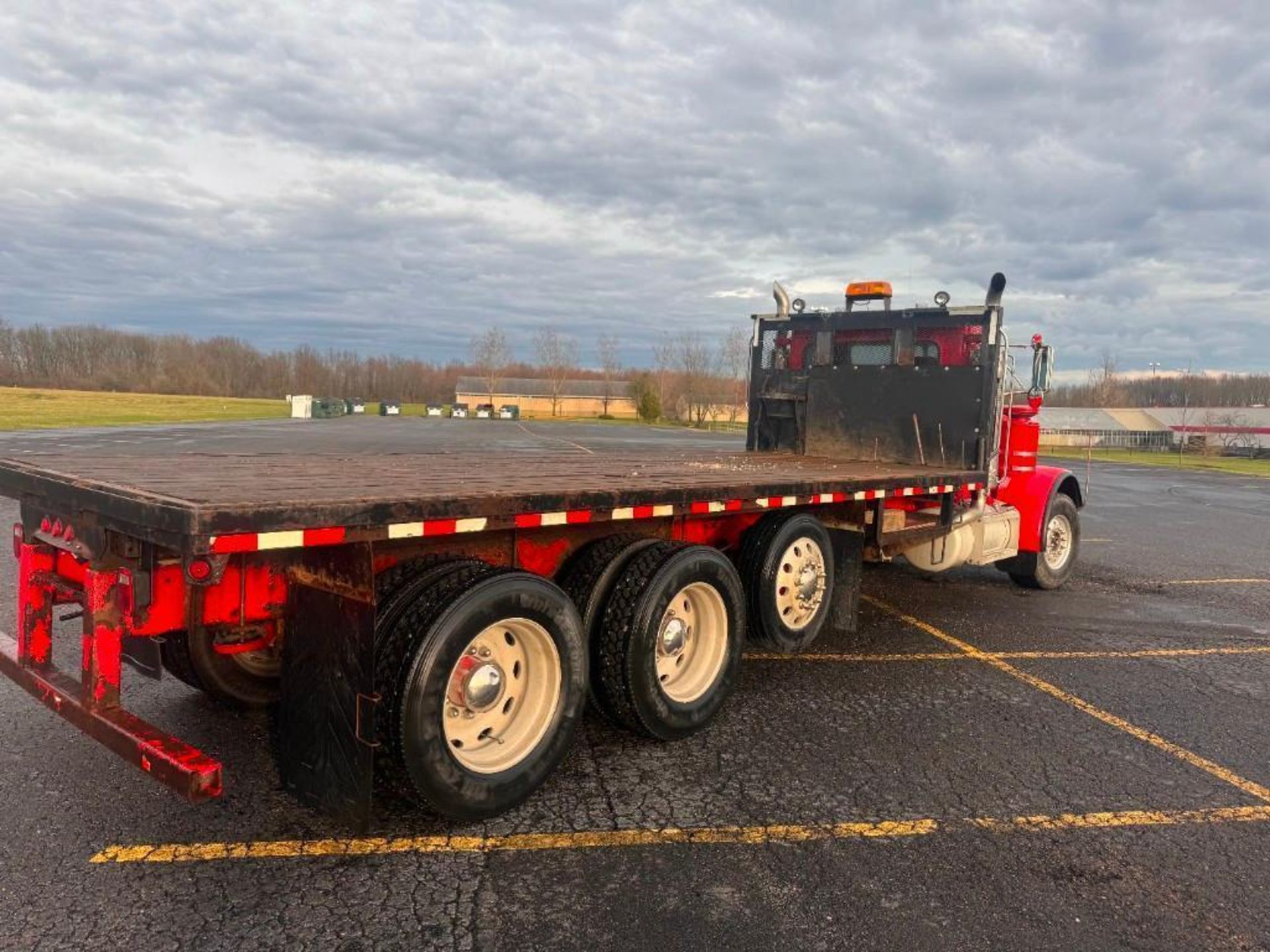 1996 Peterbilt 379 Truck (located off-site, please read description) - Image 6 of 23