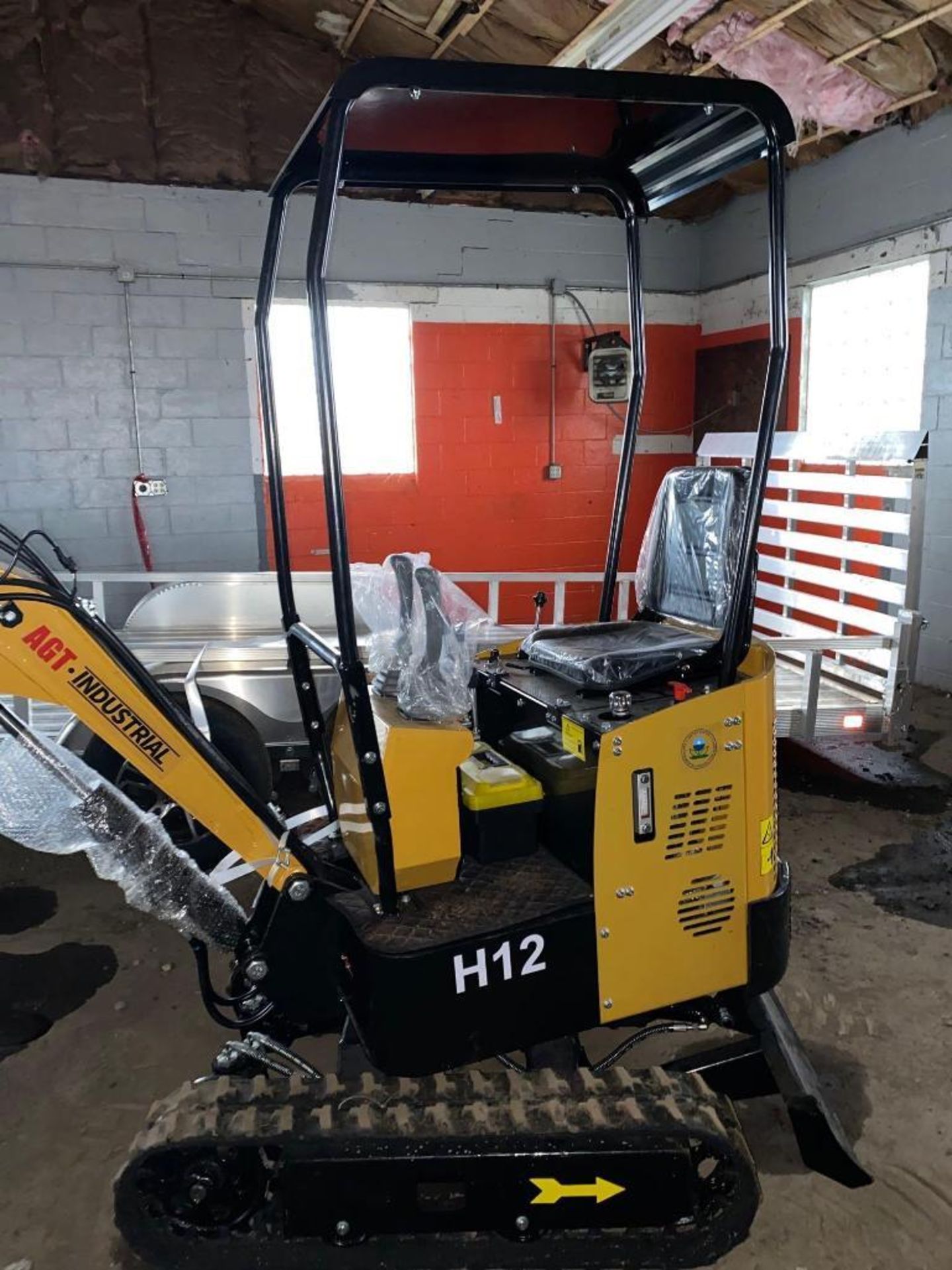 New AGT Industrial Co Mini Excavator Model H12 - Image 2 of 5