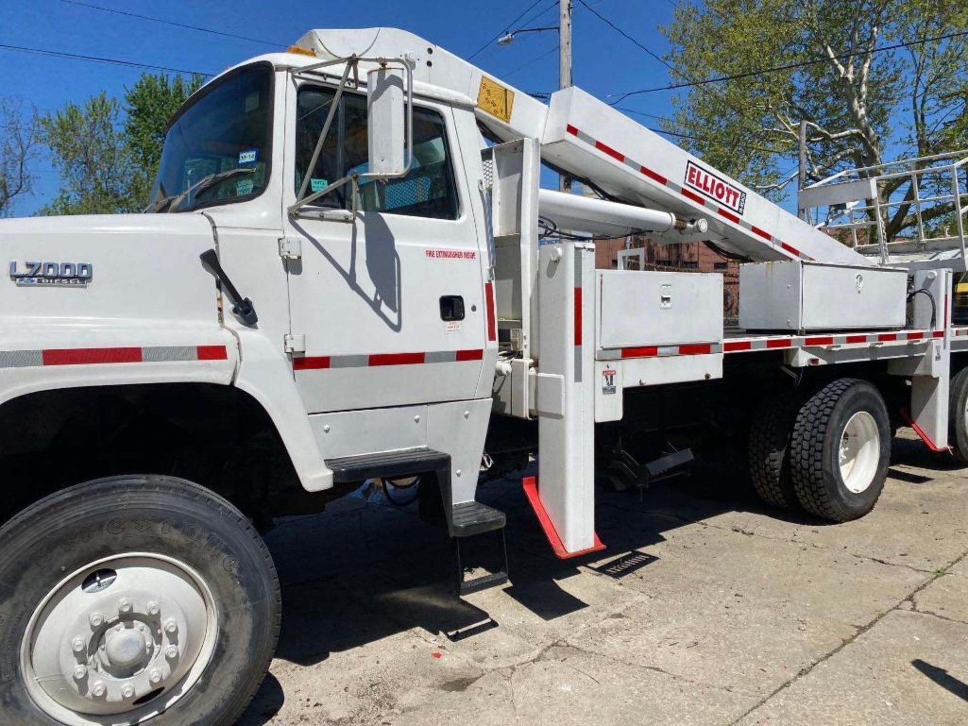 1994 Ford LN7000 60ft Bucket Truck (located offsite-please read full description) - Image 24 of 26