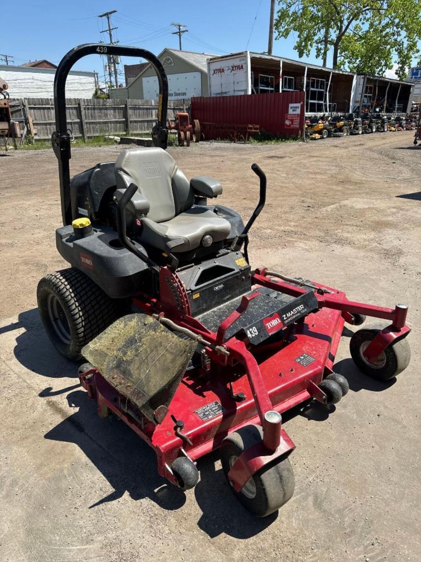 Toro Z Master 72in DIESEL Zero Turn Lawn Mower - Image 3 of 9