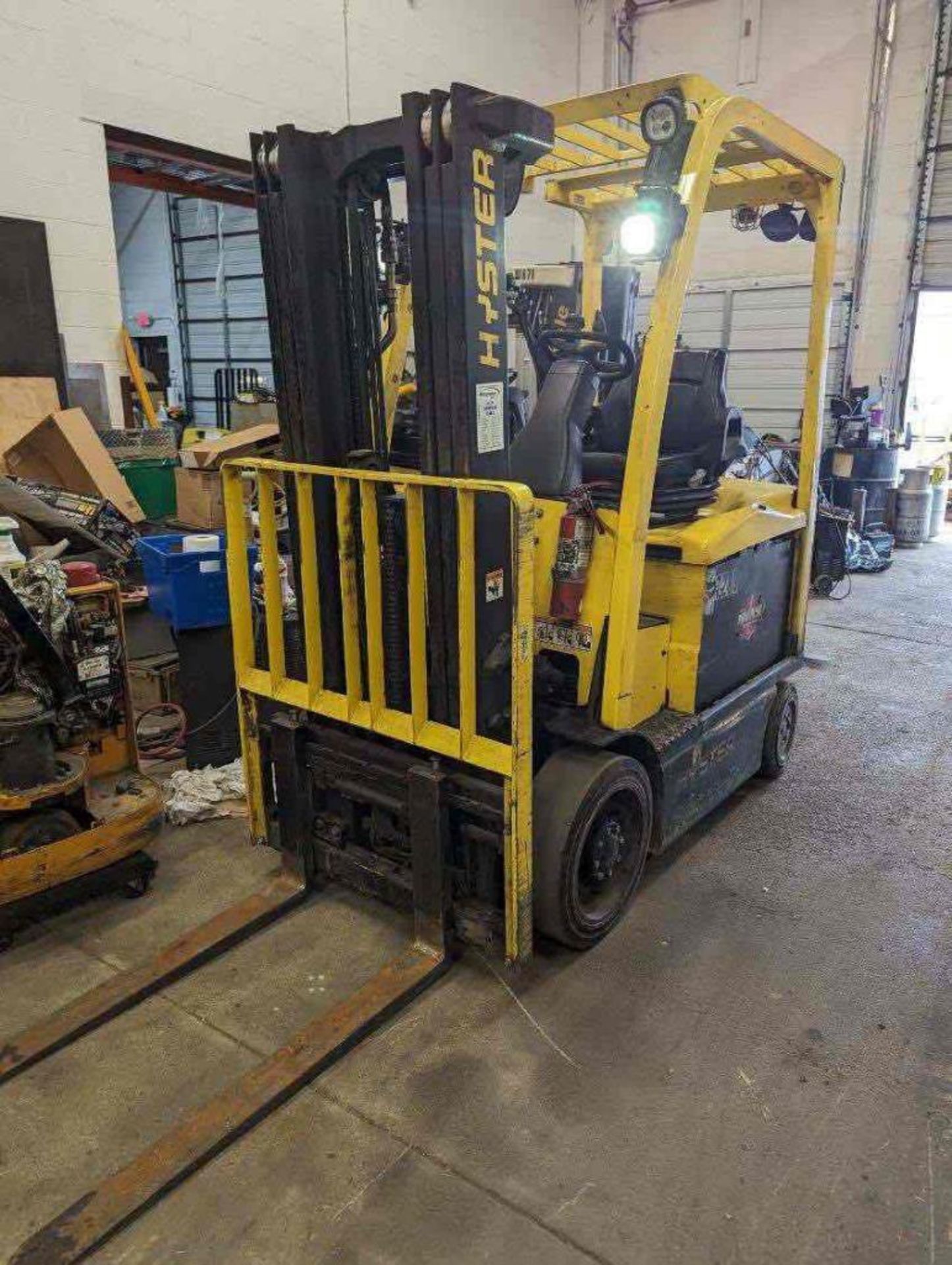 2012 Hyster E50-XN33 Triple Mast Electric Forklift (located off-site, please read description) - Image 14 of 15