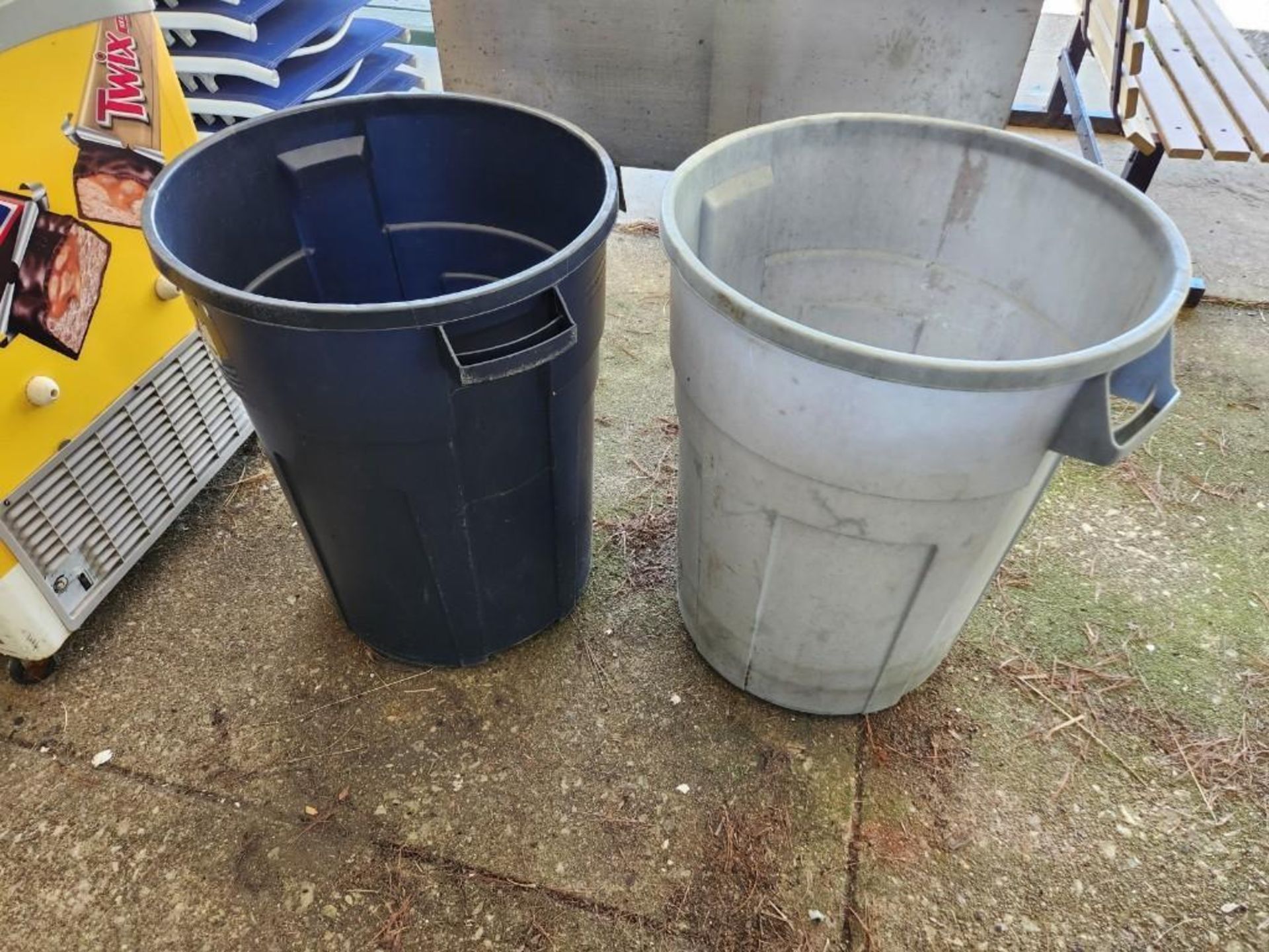 2 Rubbermaid Trash Cans (located off-site, please read description)