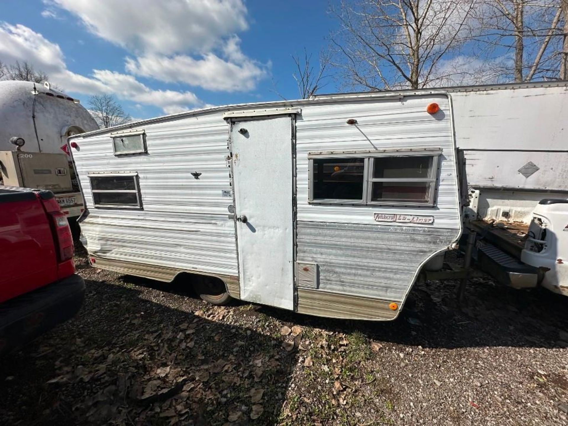 Aristocrat L-Liner Camper (located off-site, please read description) - Image 4 of 8